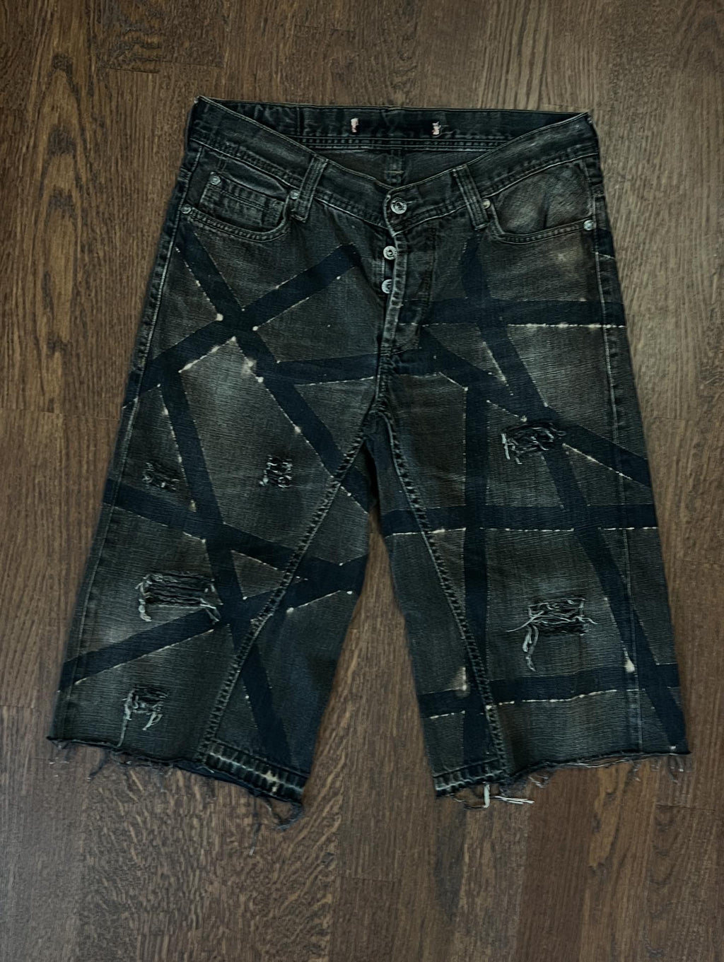 Threads Reborn Jorts