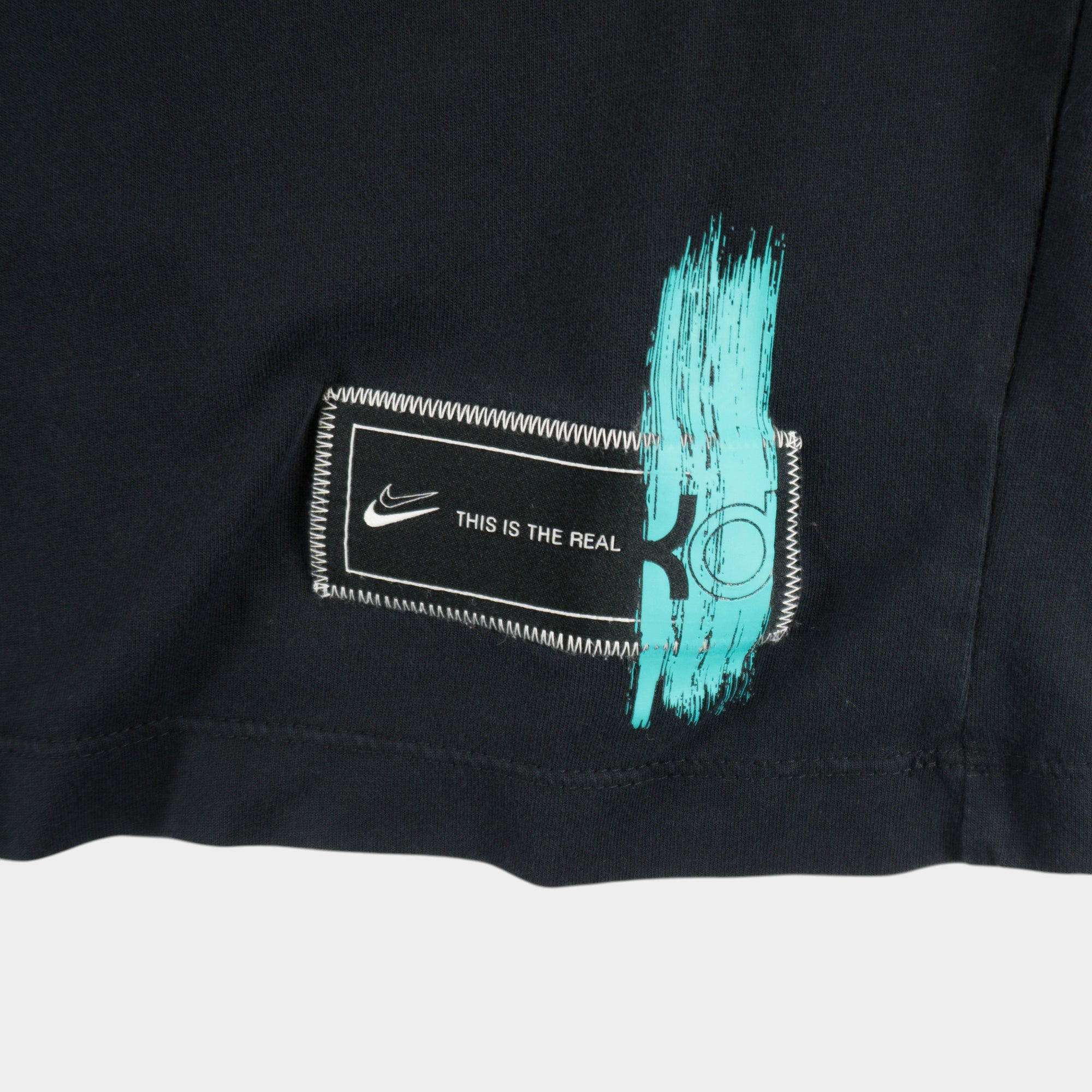 Nike Dri-Fit Черна Тениска с Графика