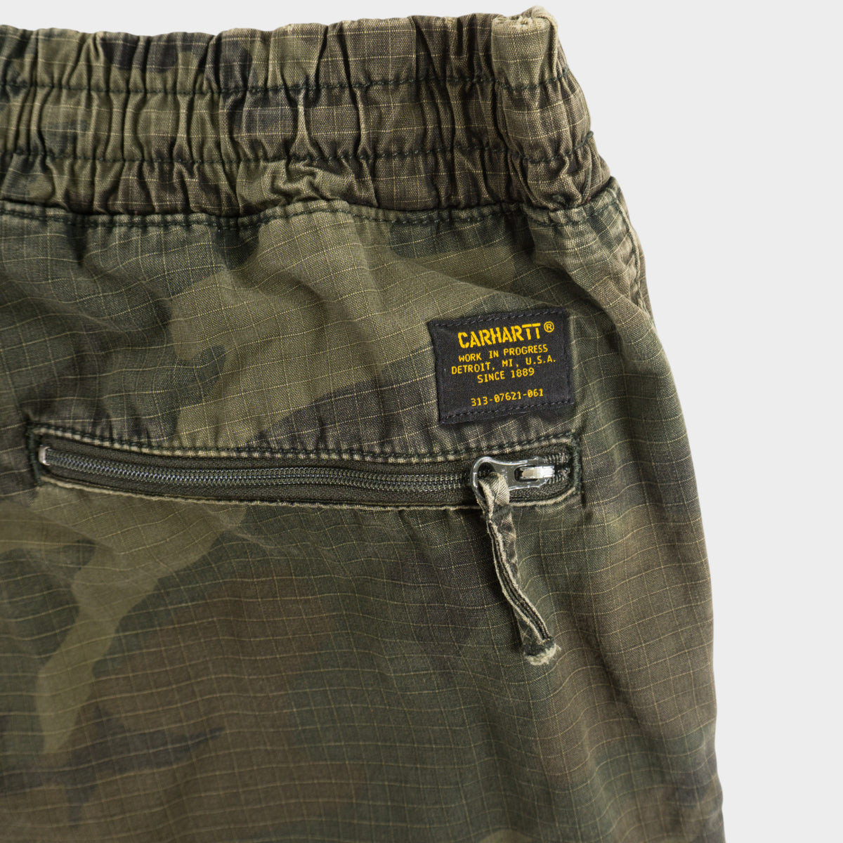 Carhartt WIP Камуфлажни Карго Панталони