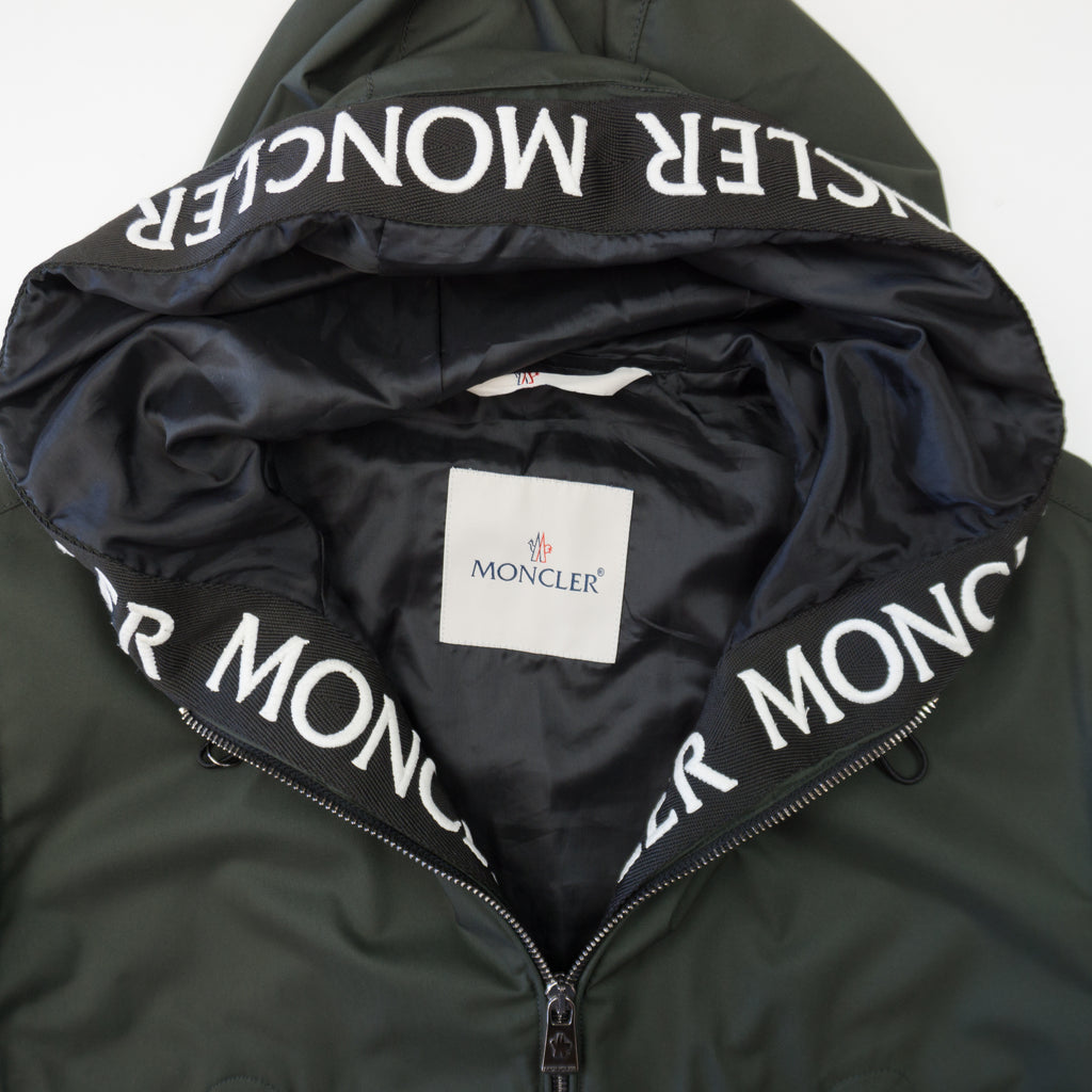 Moncler Тънко Яке