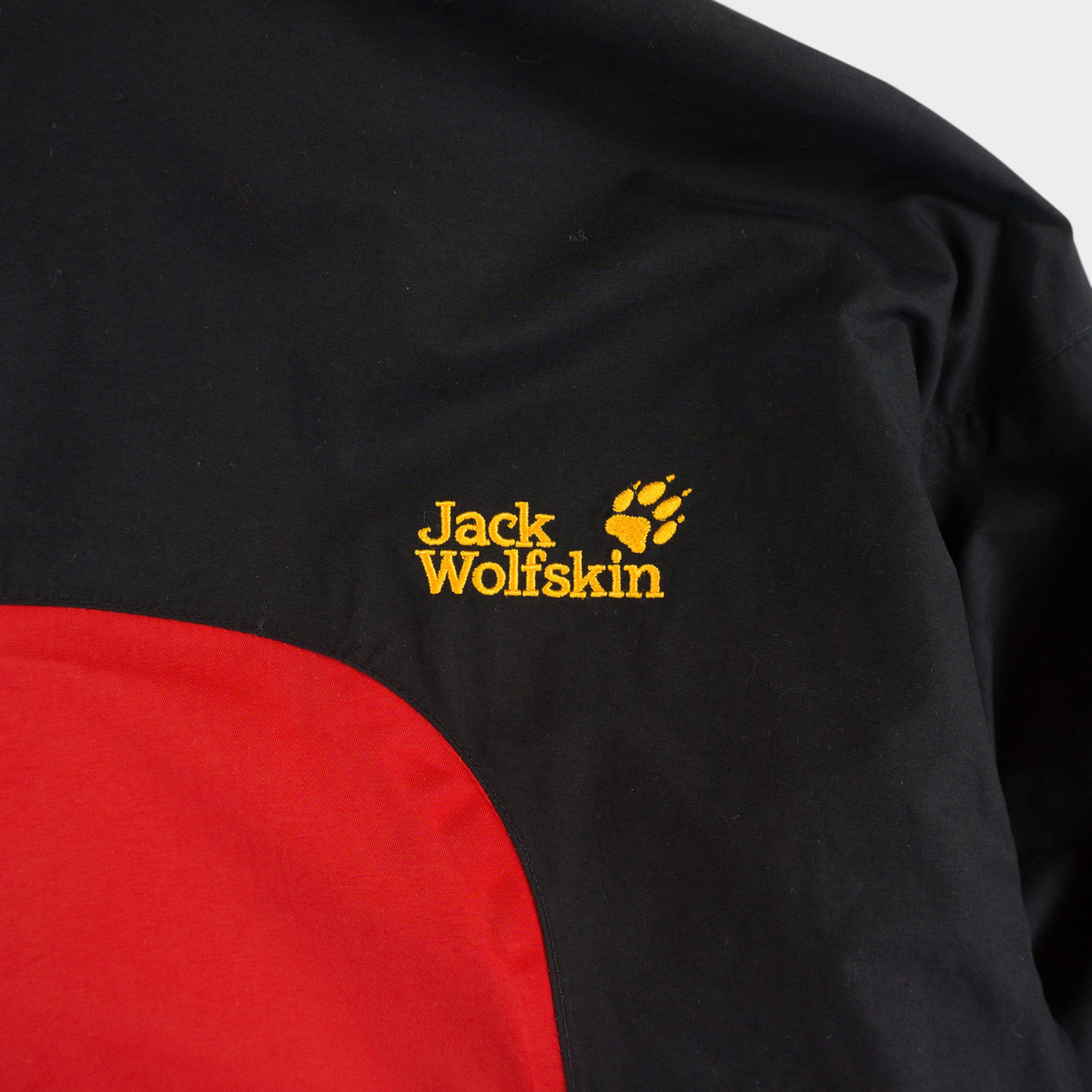 Jack Wolfskin Червено Туристическо Яке