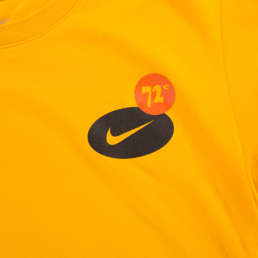 Nike Dri-Fit Жълта Тениска с Графика