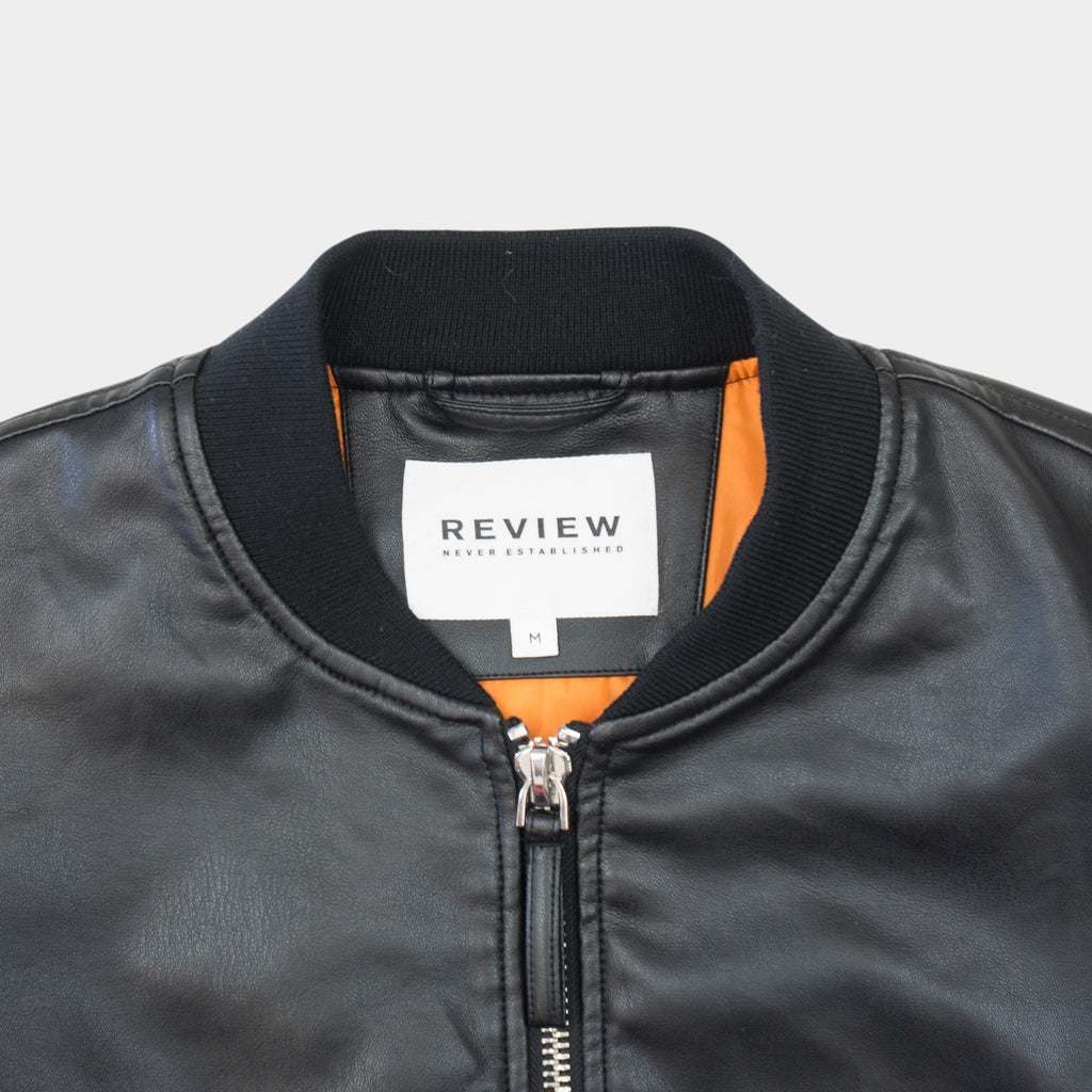 Review Бомбър Яке