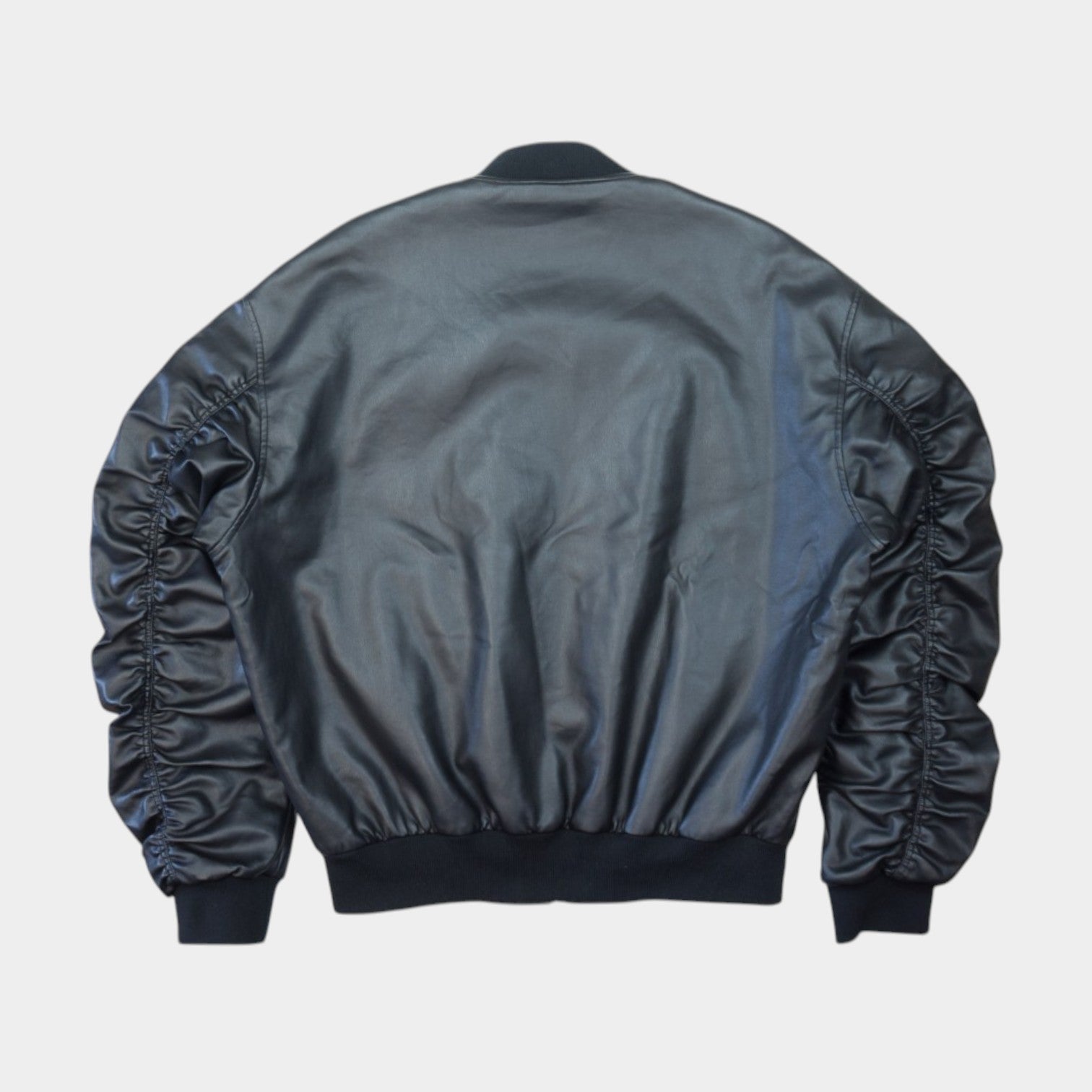 Review Бомбър Яке