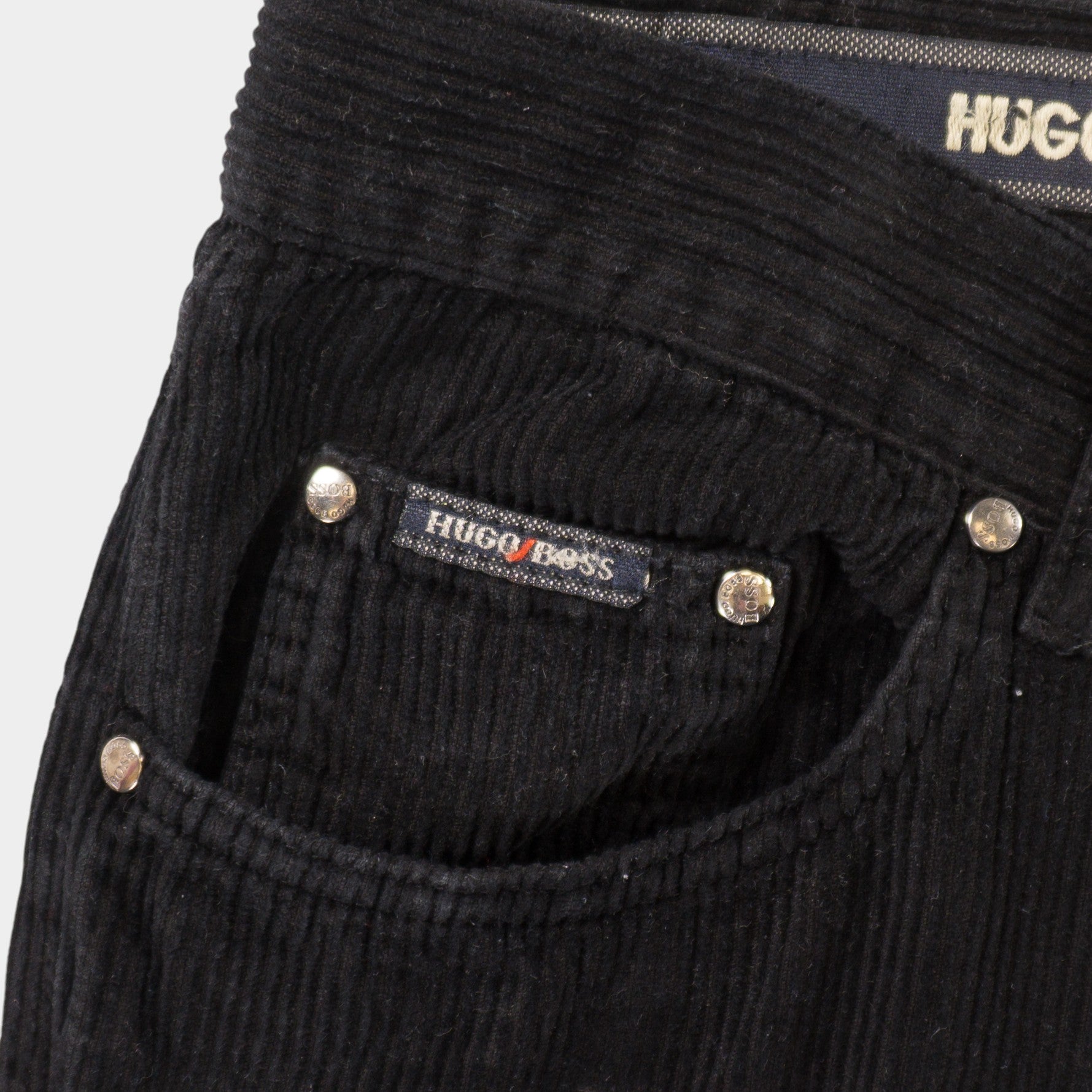 Hugo Boss Винтидж Черни Кадифени Панталони