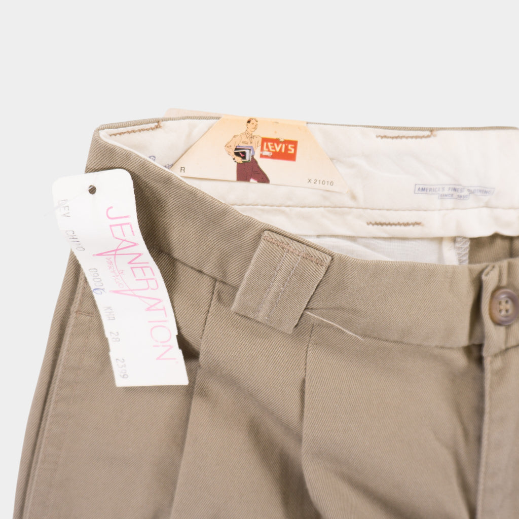 Levi's Бежови Чино Панталони