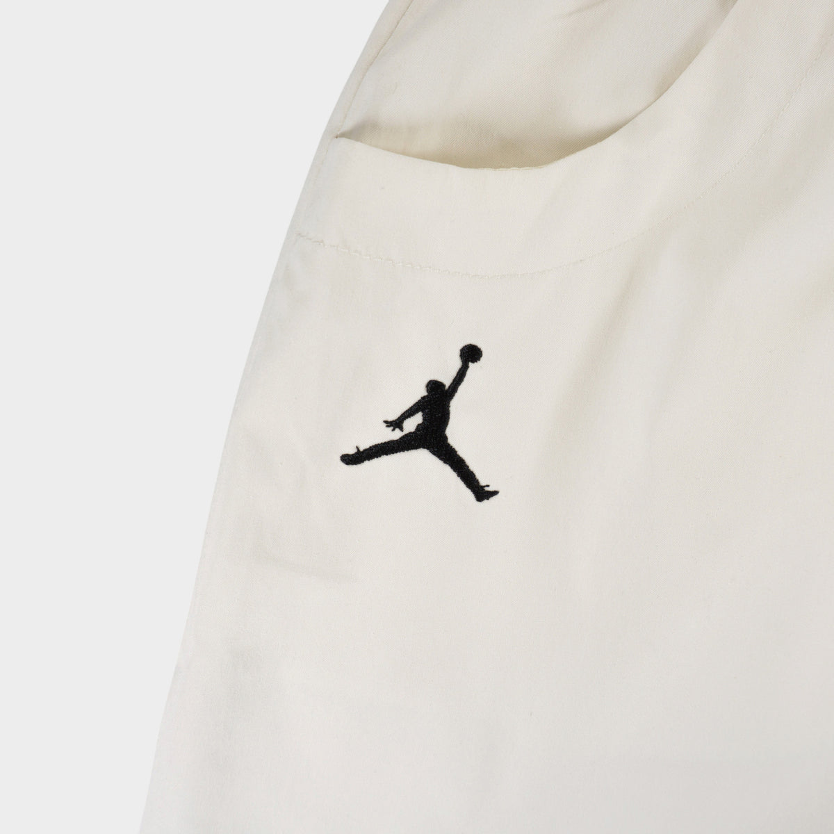 Jordan Бял Анцуг
