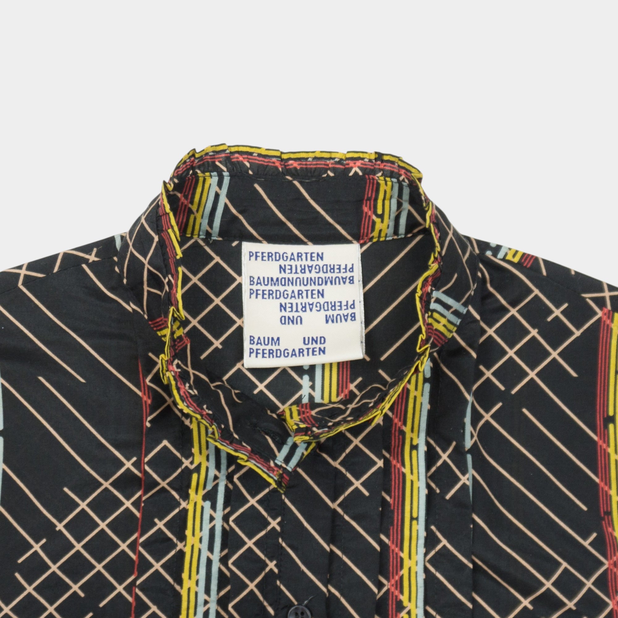 Baum Und Pferdgarten Риза