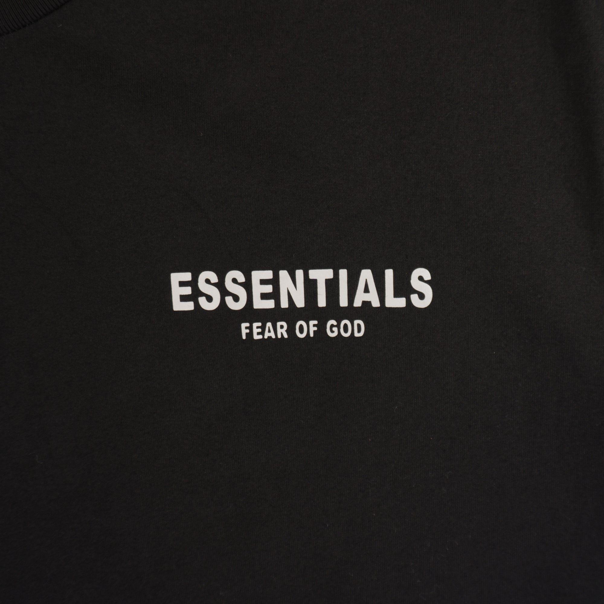 Fear of God Essentials Черна Тениска