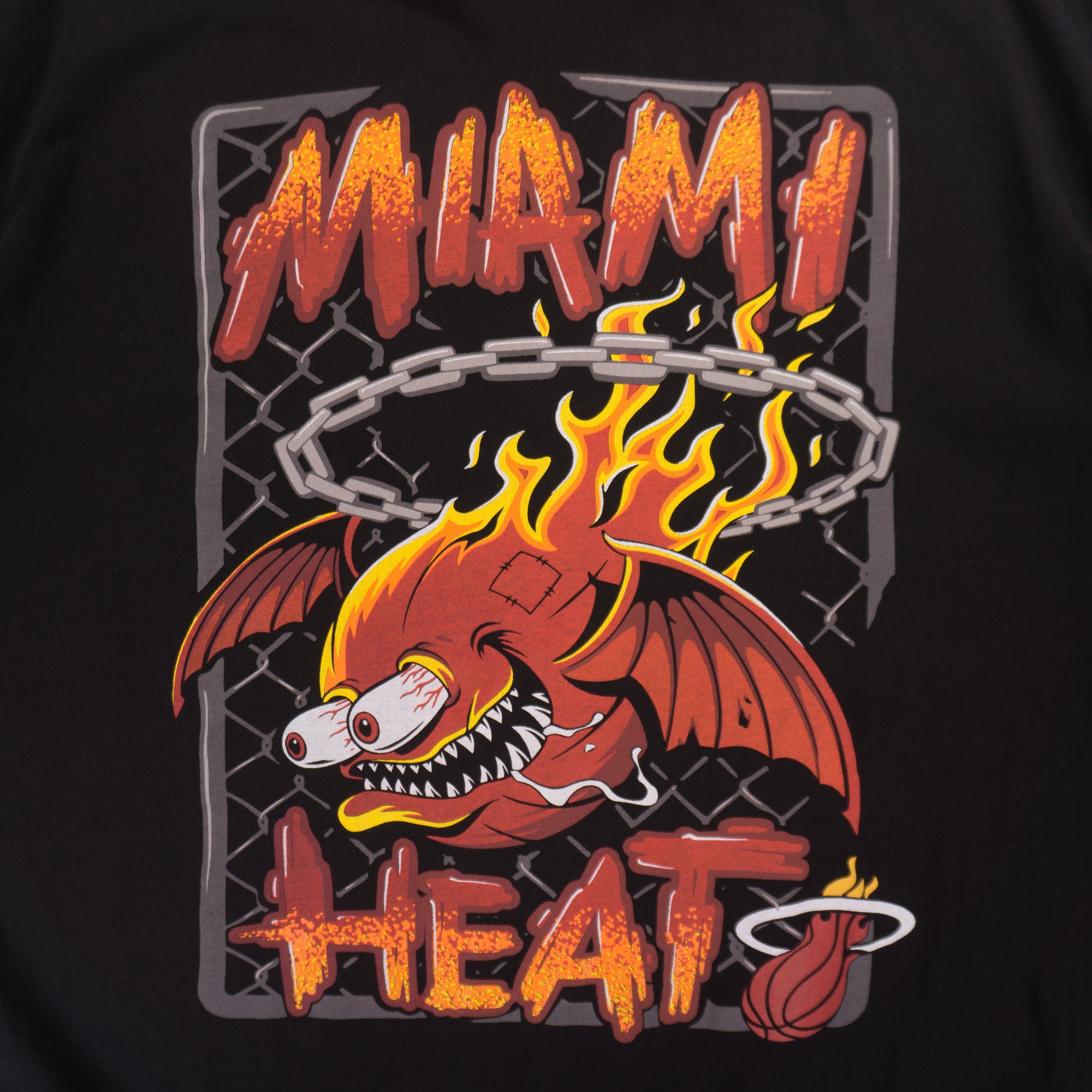New Era Miami Heat Черна Тениска с Графика