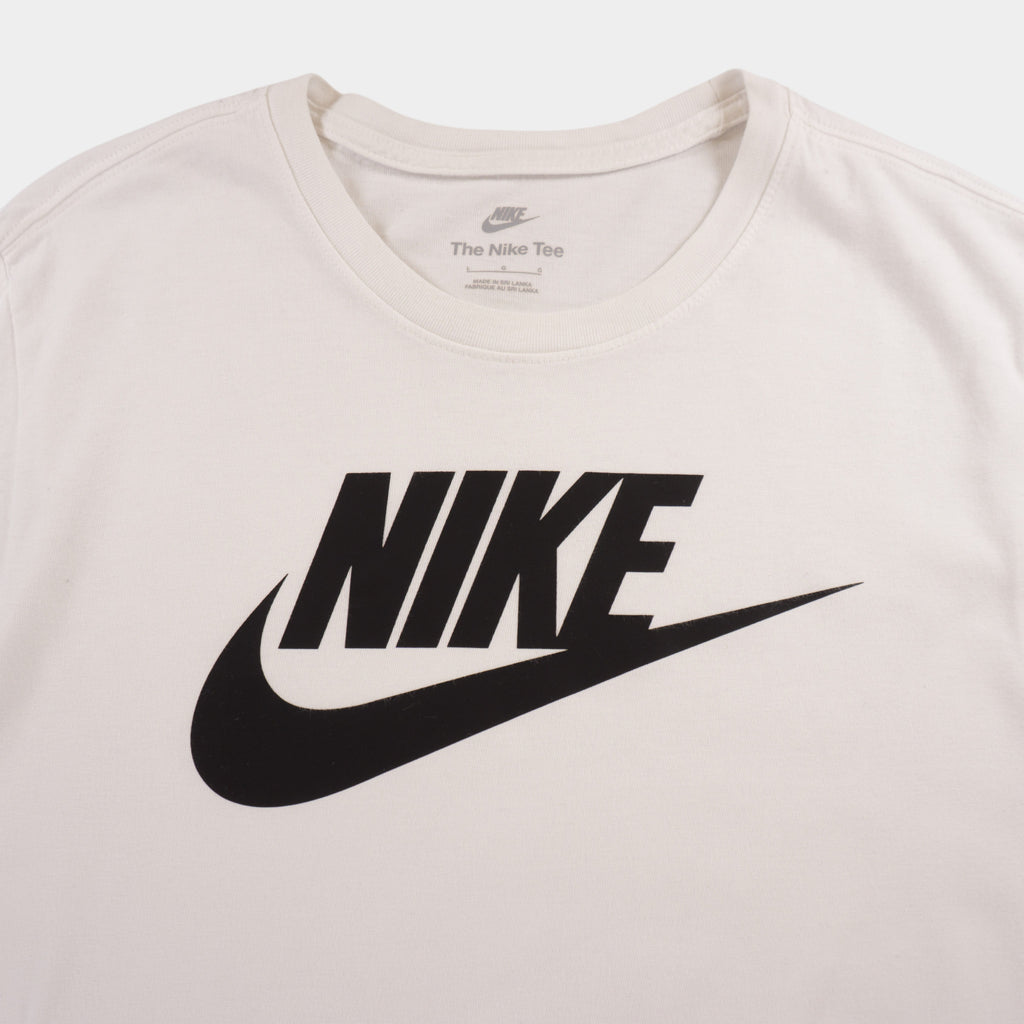 Nike Бяла Тениска