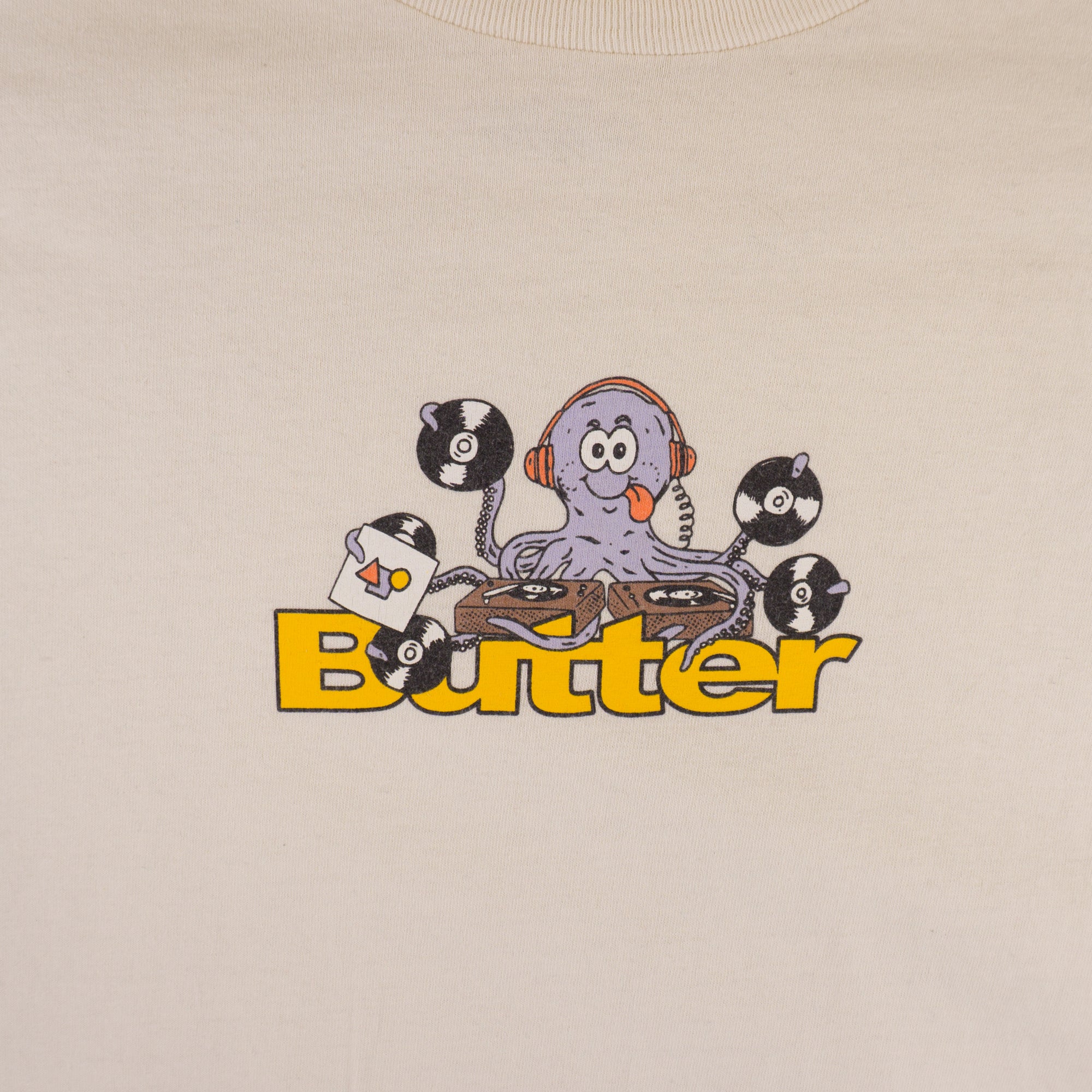 Butter Бяла Тениска с Графика