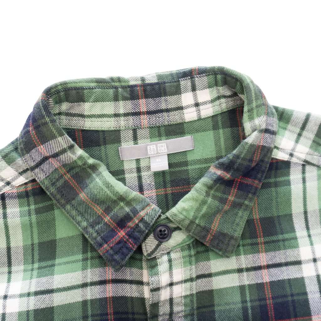 Uniqlo Карирана Риза