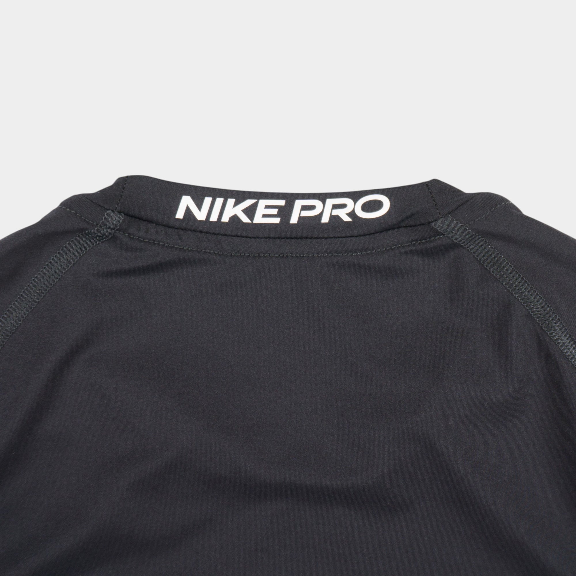 Nike Pro Dri-Fit Черна Тениска