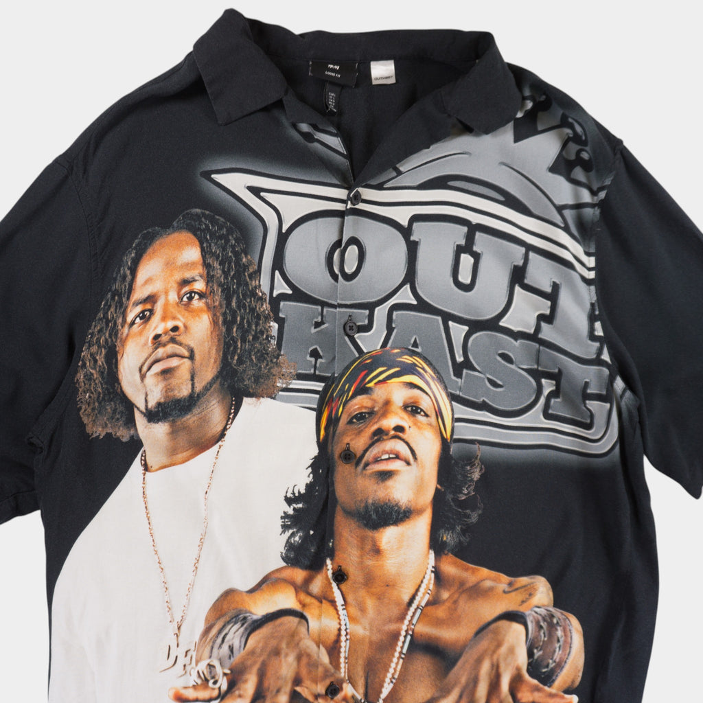 H&M X Outkast Черна Риза с Графика