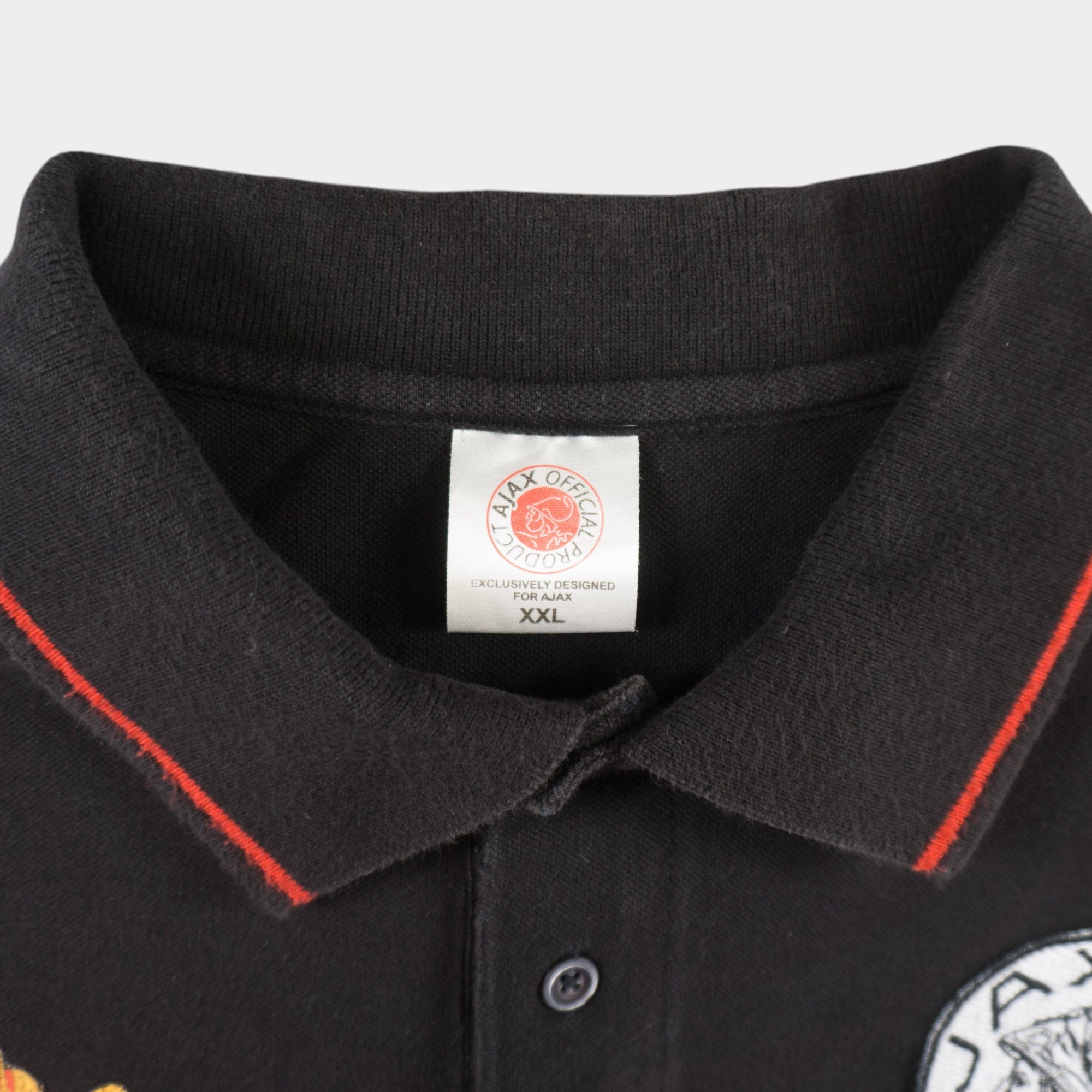 AJAX Черна Тениска с Яка
