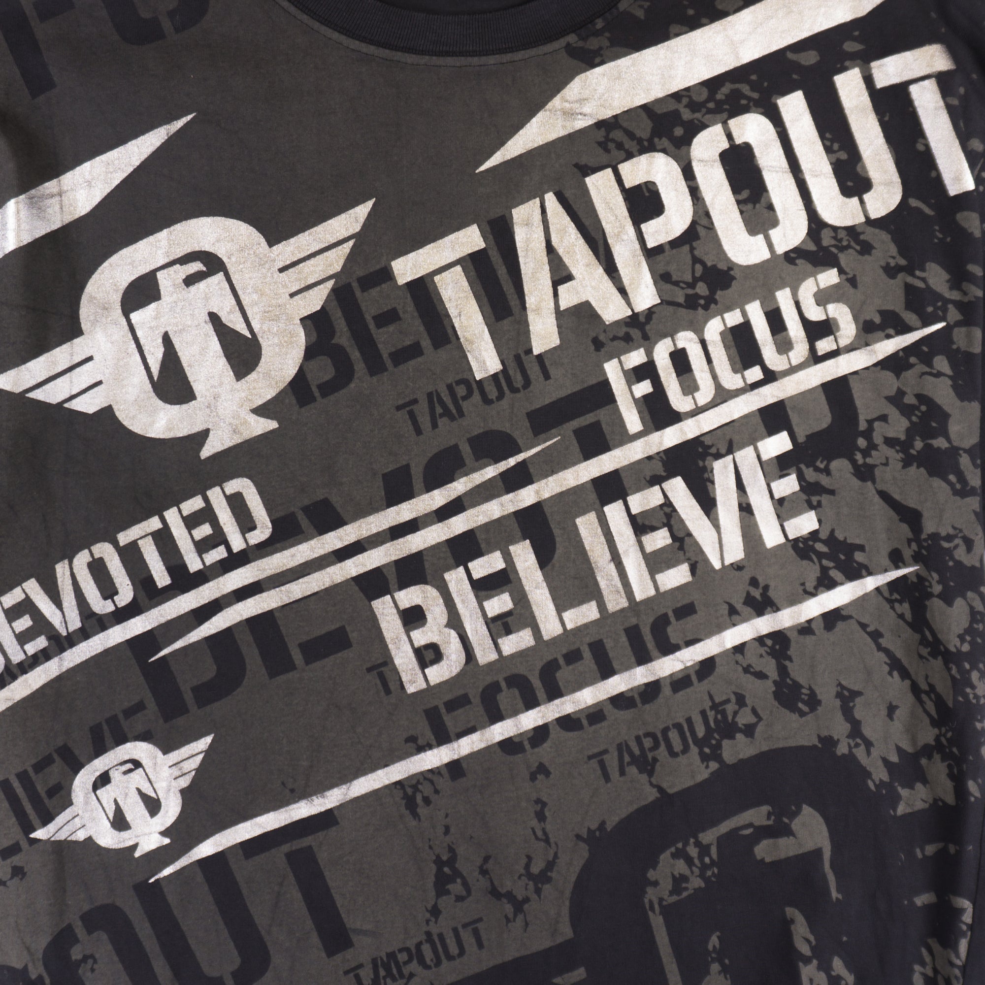 Tapout Черна Тениска с Графика