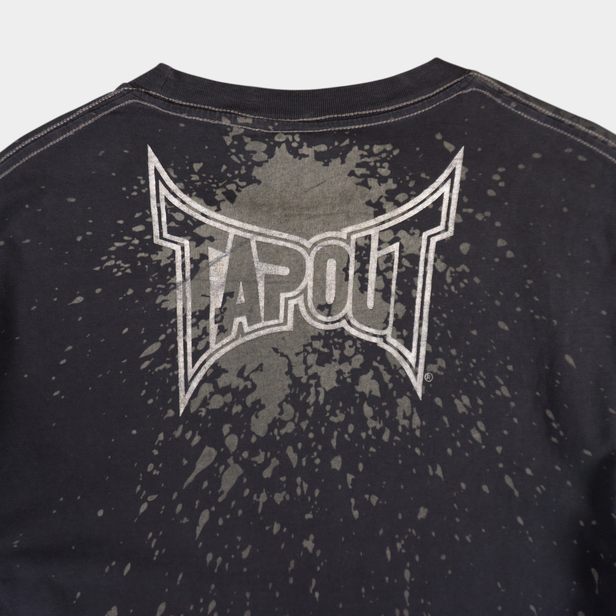 Tapout Черна Тениска с Графика