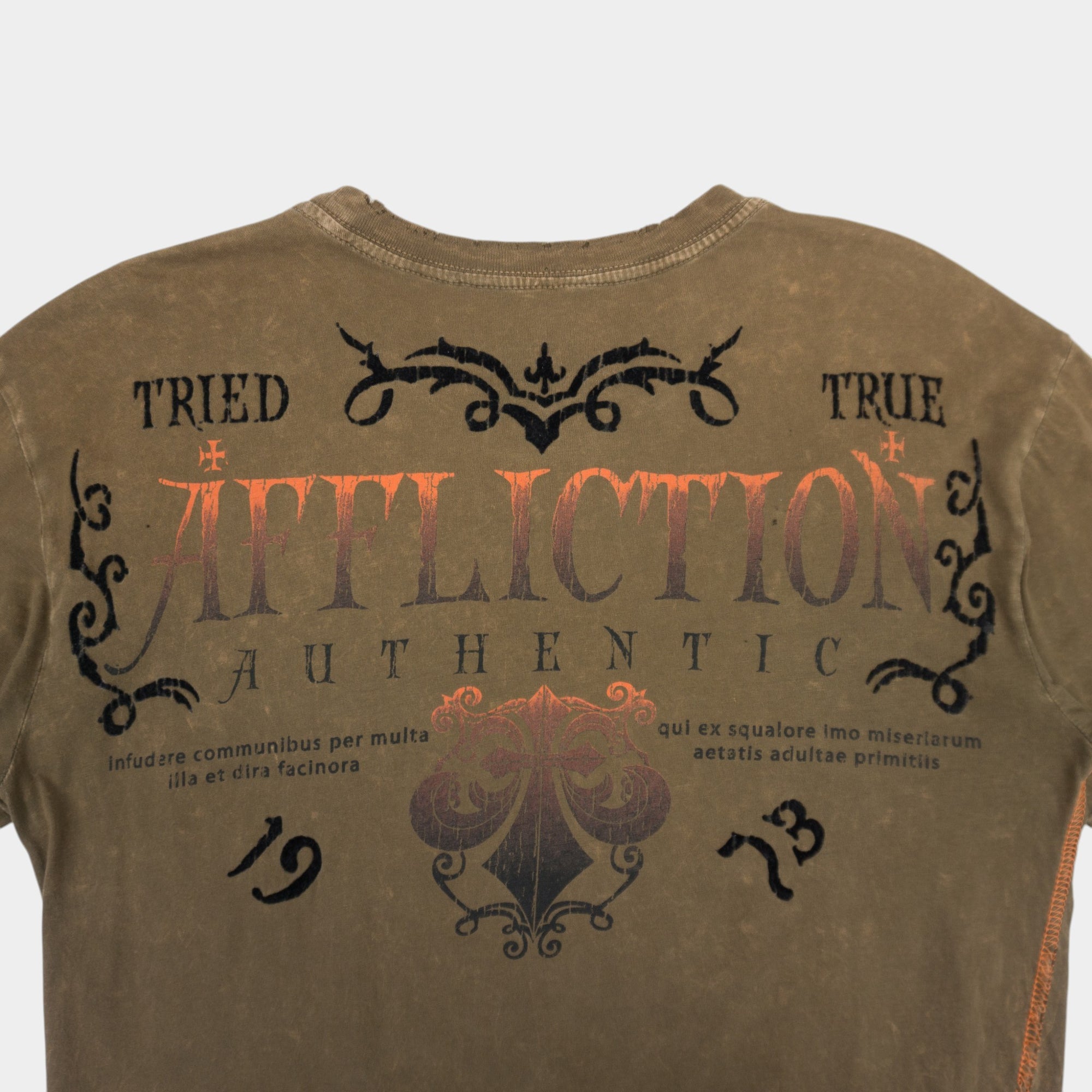 Affliction Y2K Distressed Тениска