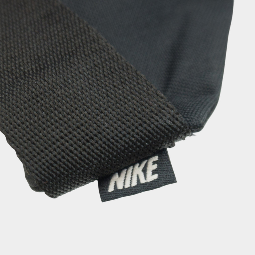 Nike Бъбрек Чанта