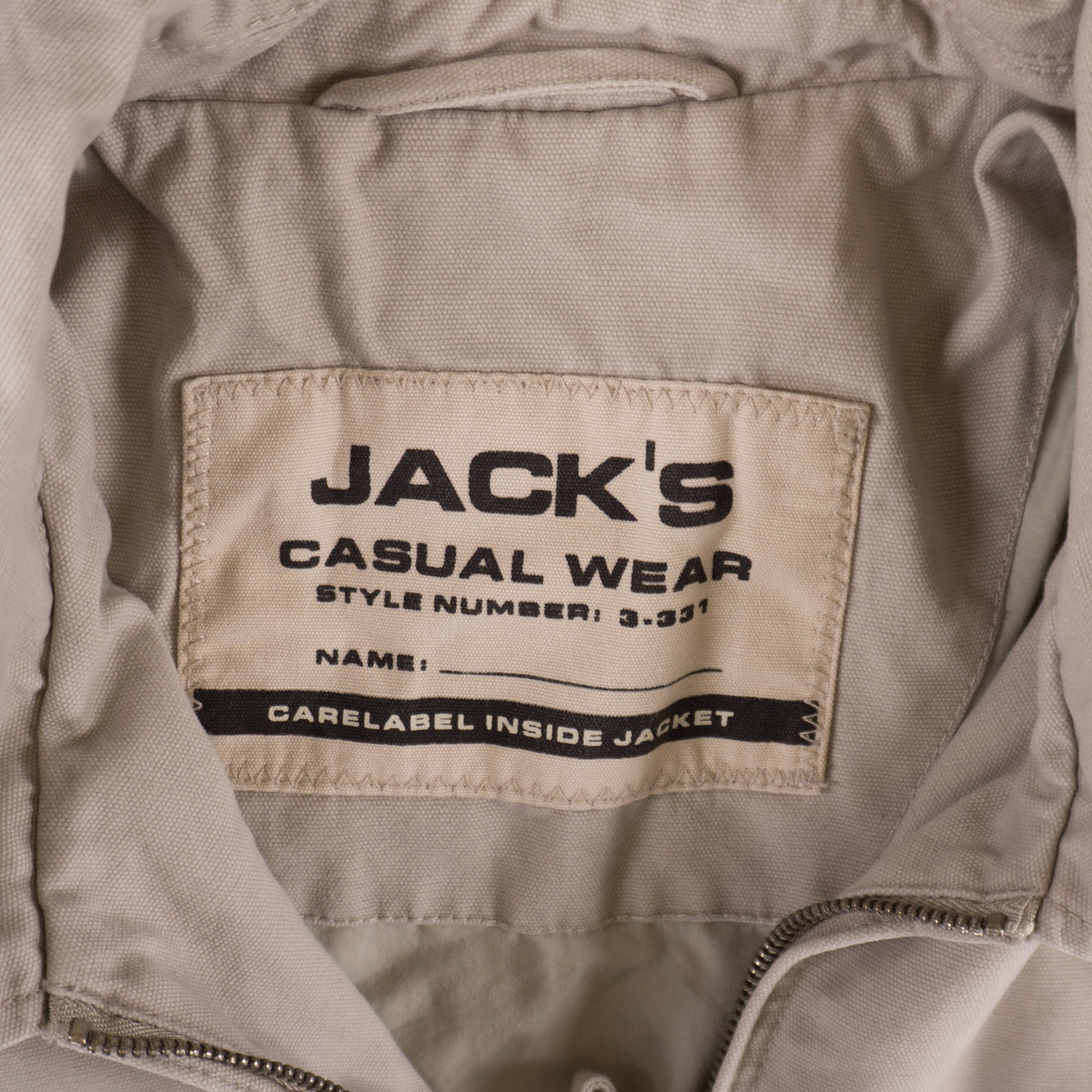 Jack’s Винтидж 2000-те Бежово Яке