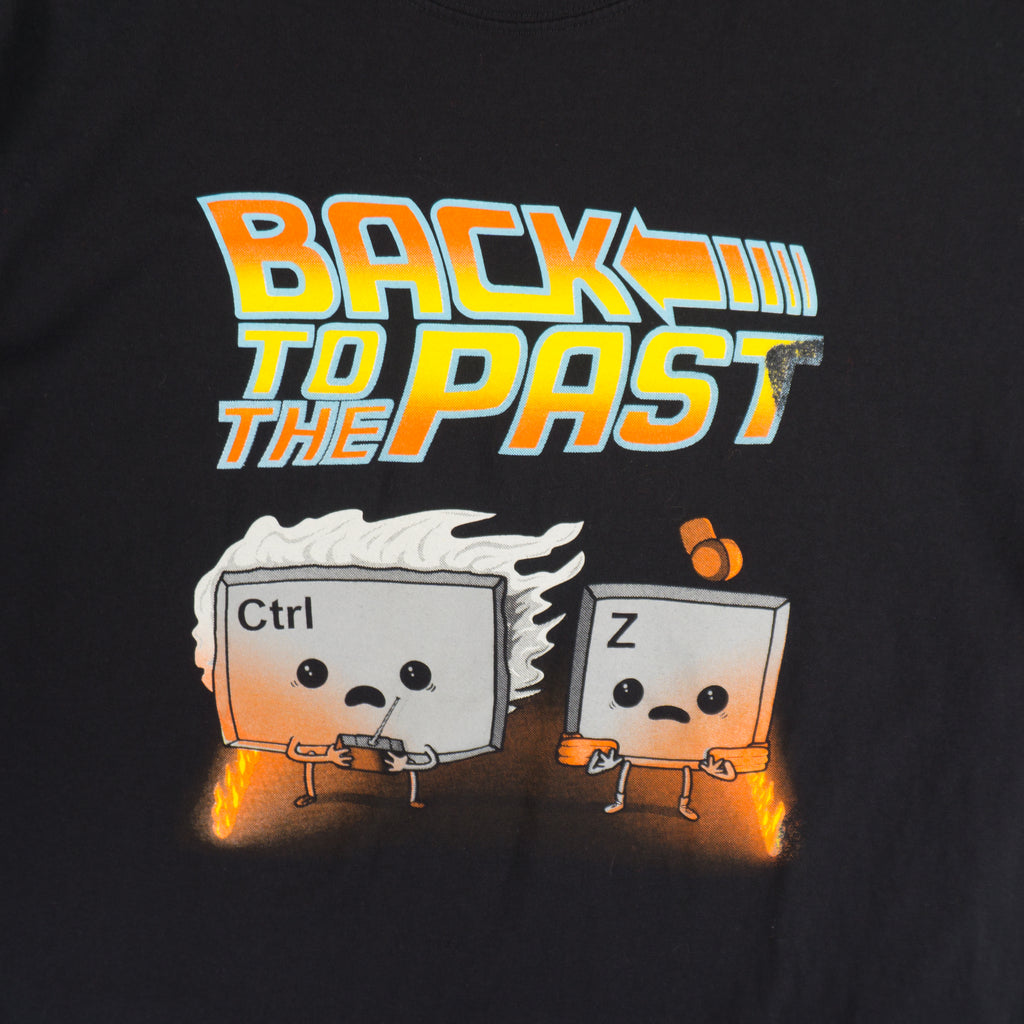 Back to the Past Черна Тениска с Графика