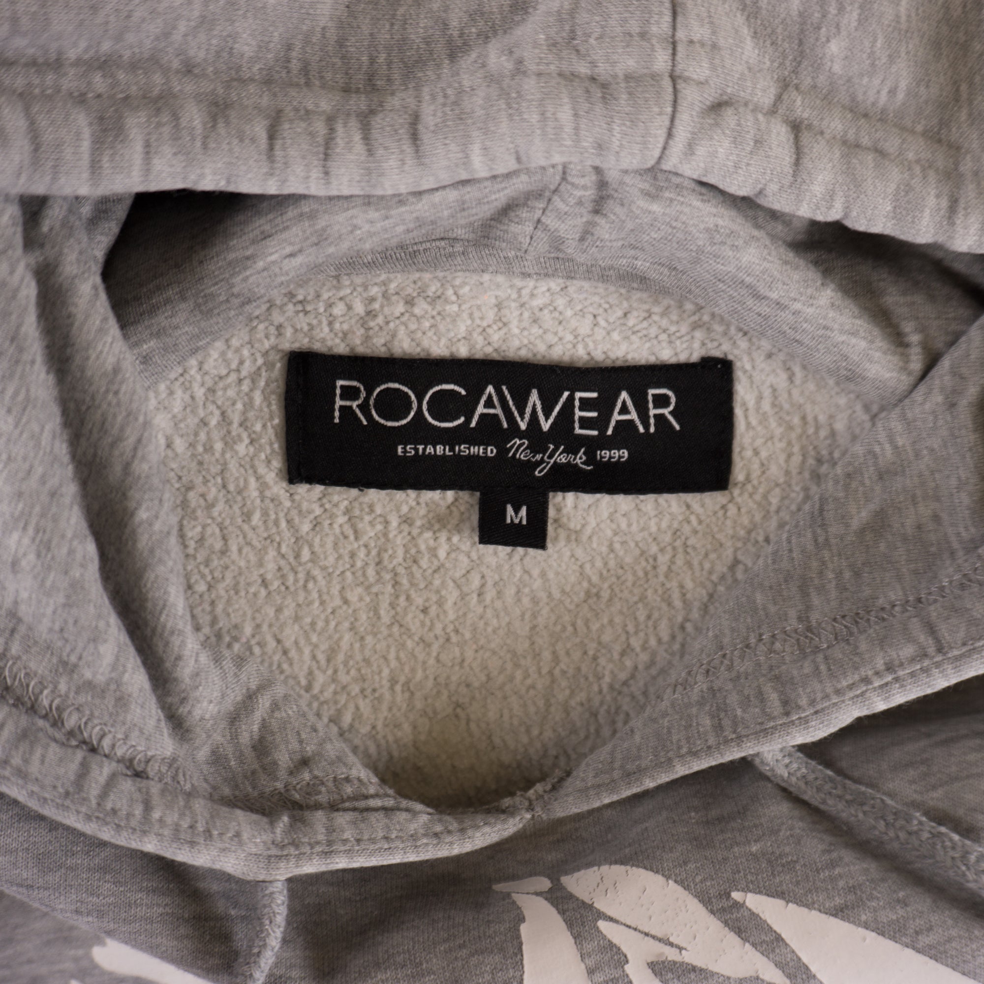 Rocawear Сив Суичър с Графика