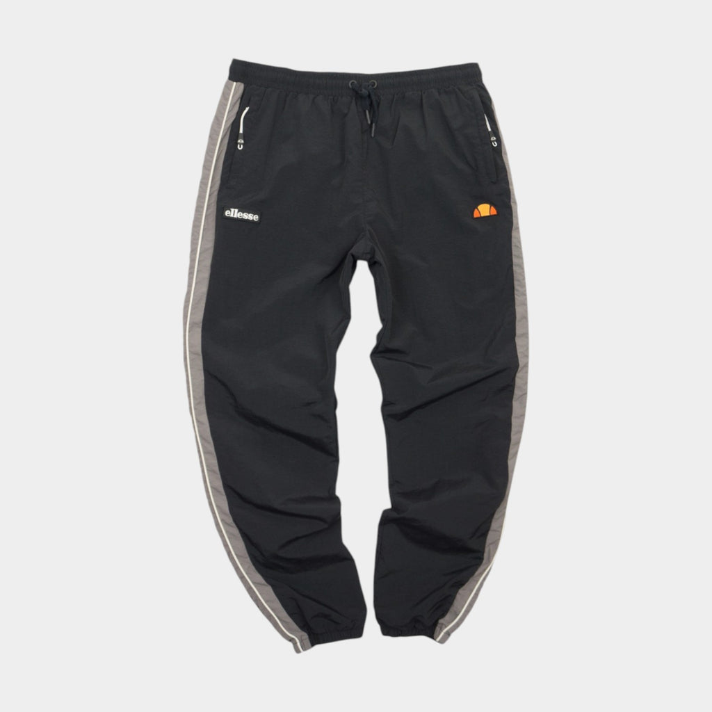 Ellesse Анцуг
