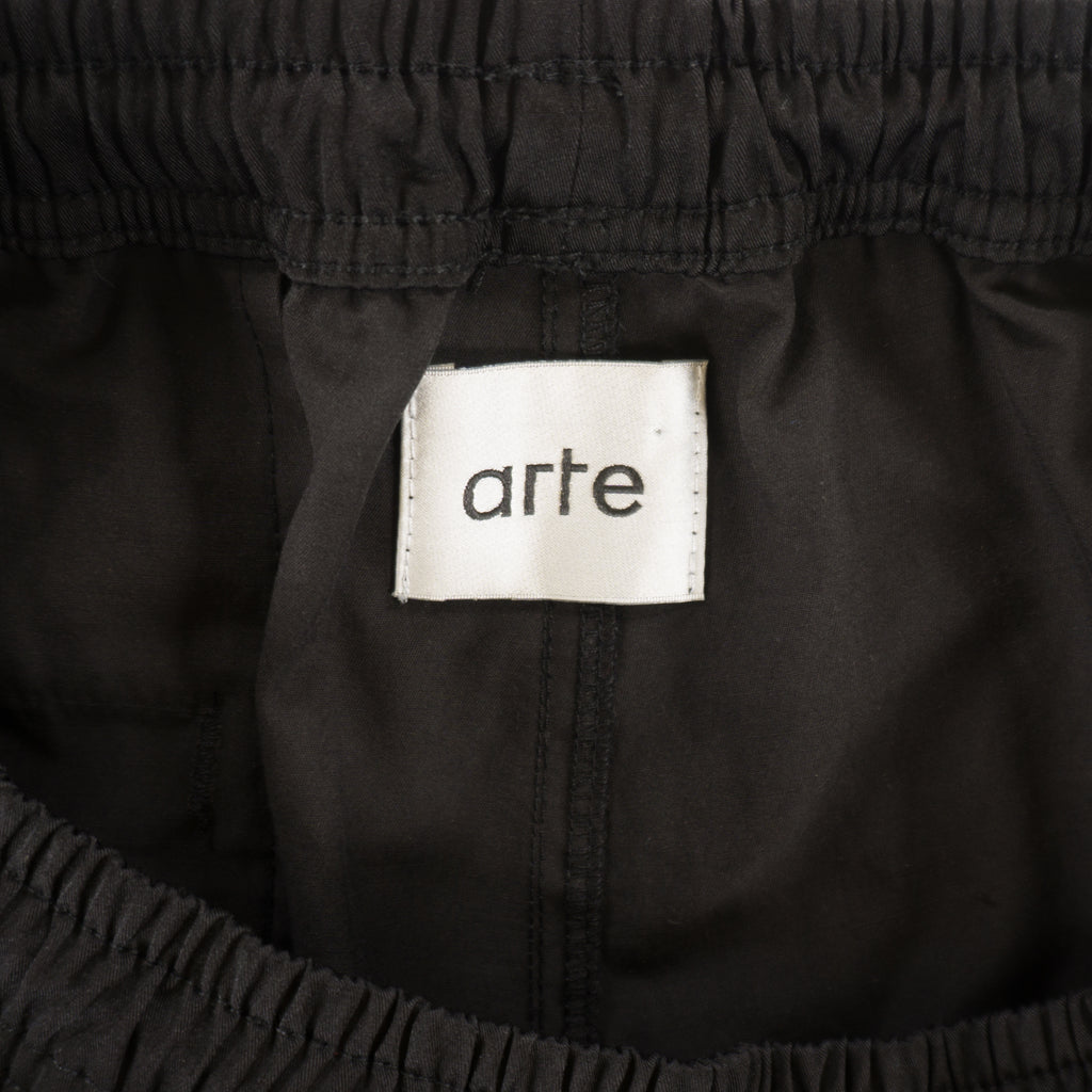 Arte Черни Къси Панталони