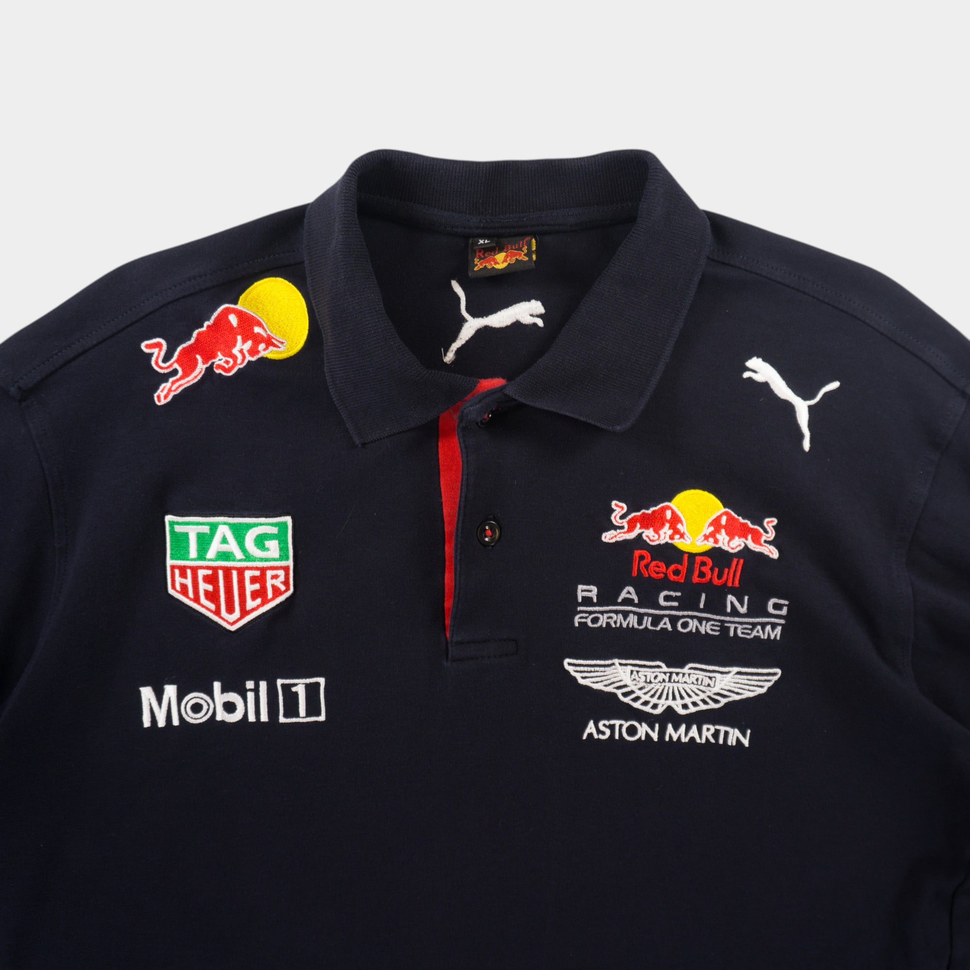 Puma X Red Bull Винтидж Черна Тениска с Яка