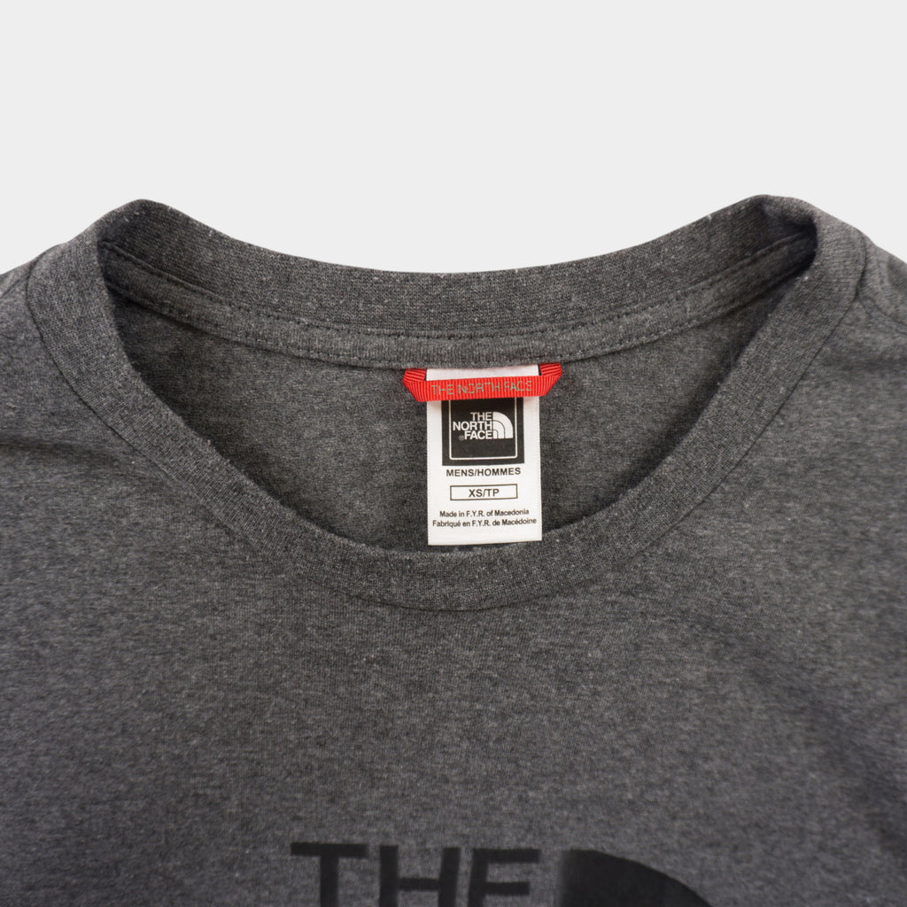 The North Face Сива Тениска