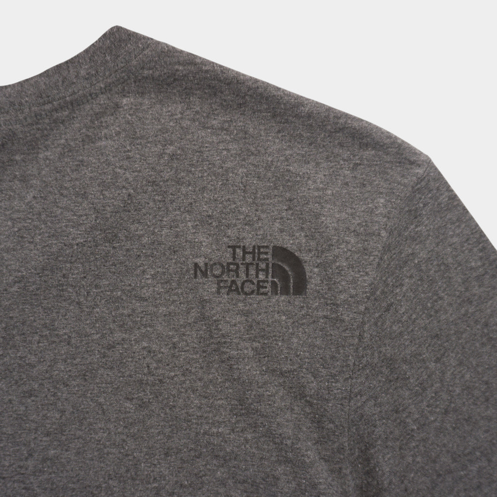 The North Face Сива Тениска
