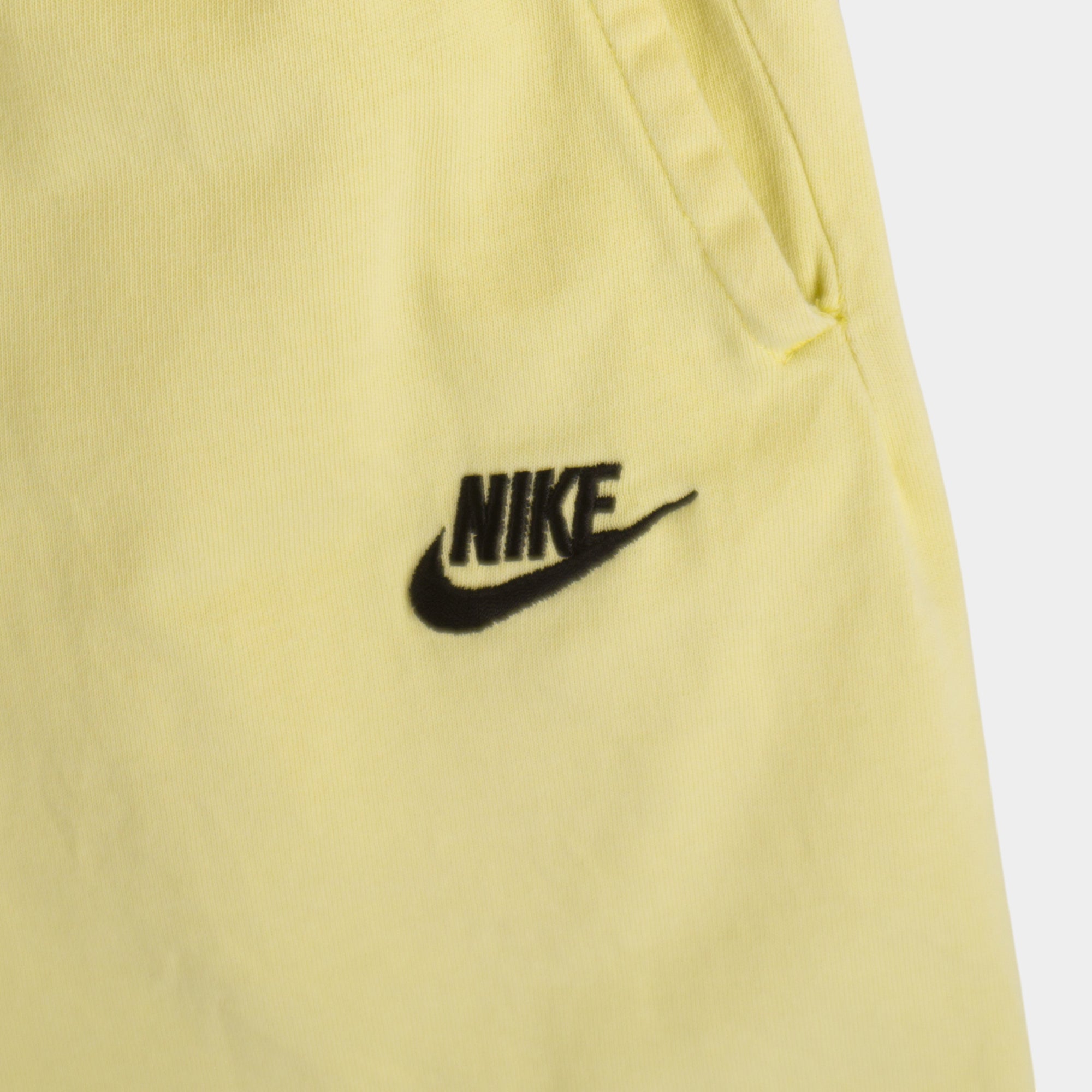 Nike Жълти Къси Панталони