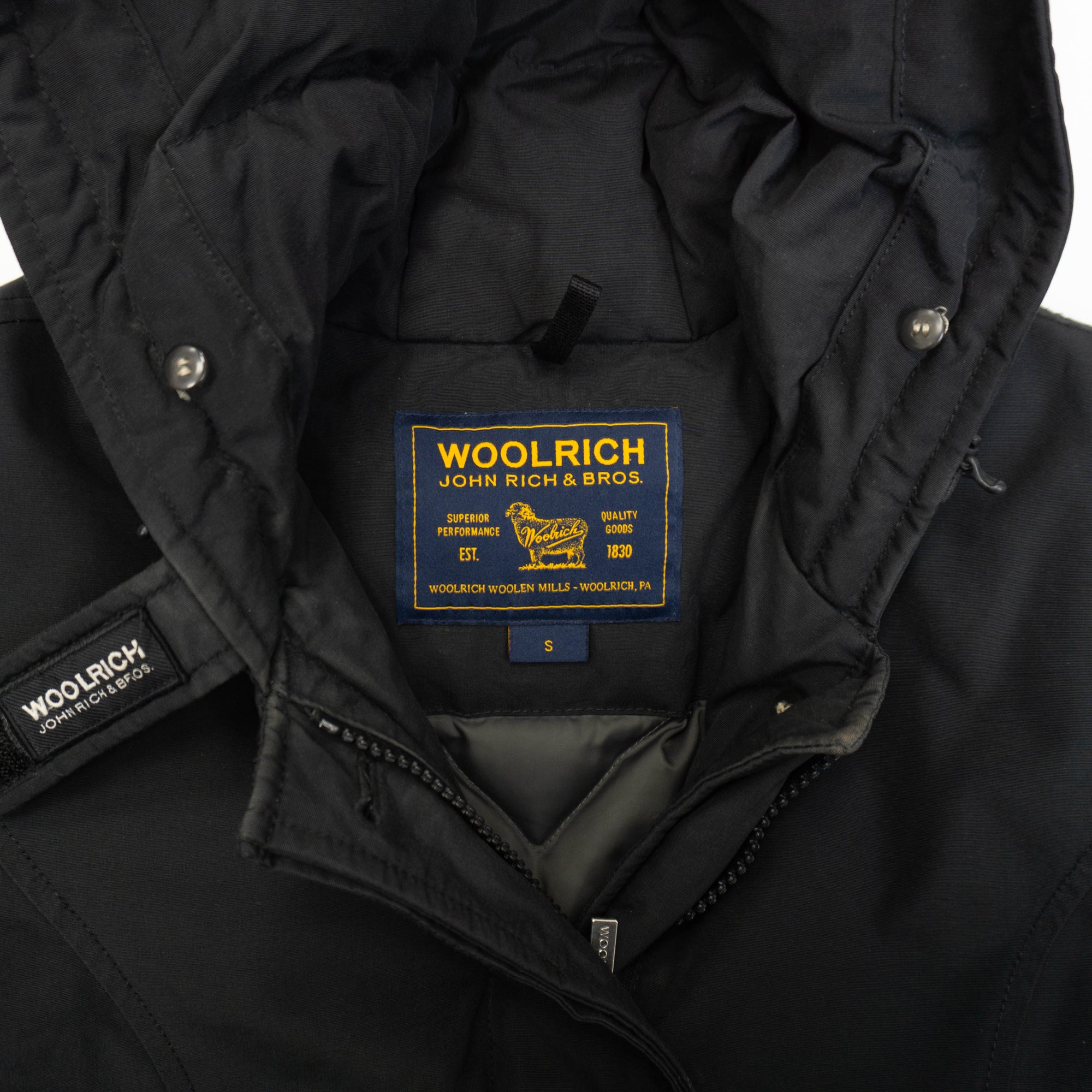 Woolrich Пухено Парка Яке