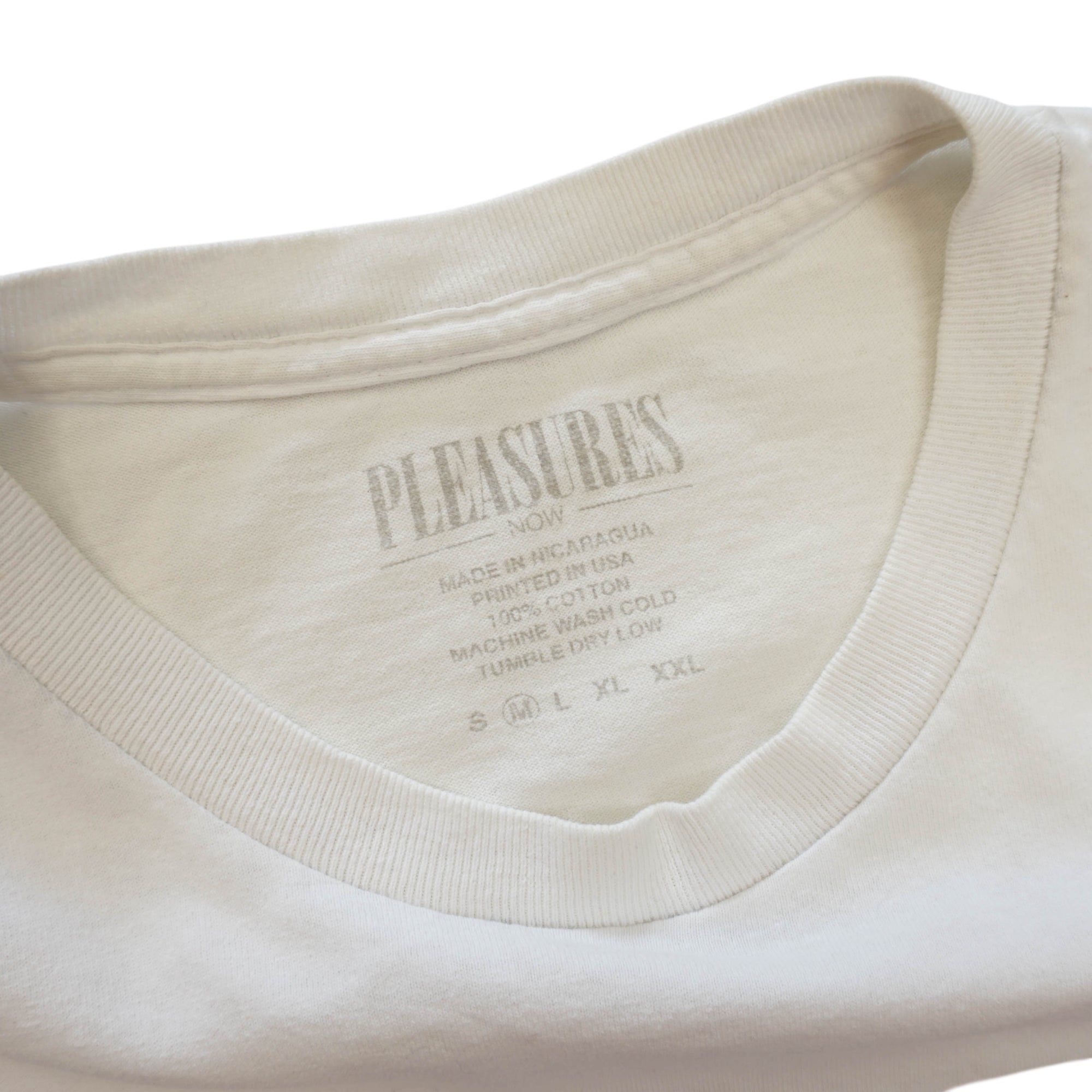 Pleasures Тениска с Графика