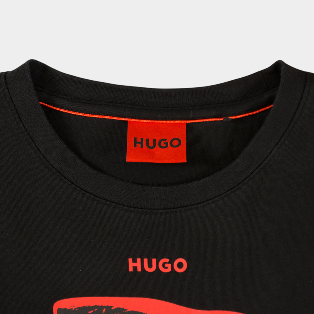 Hugo Boss Черна Тениска с Графика