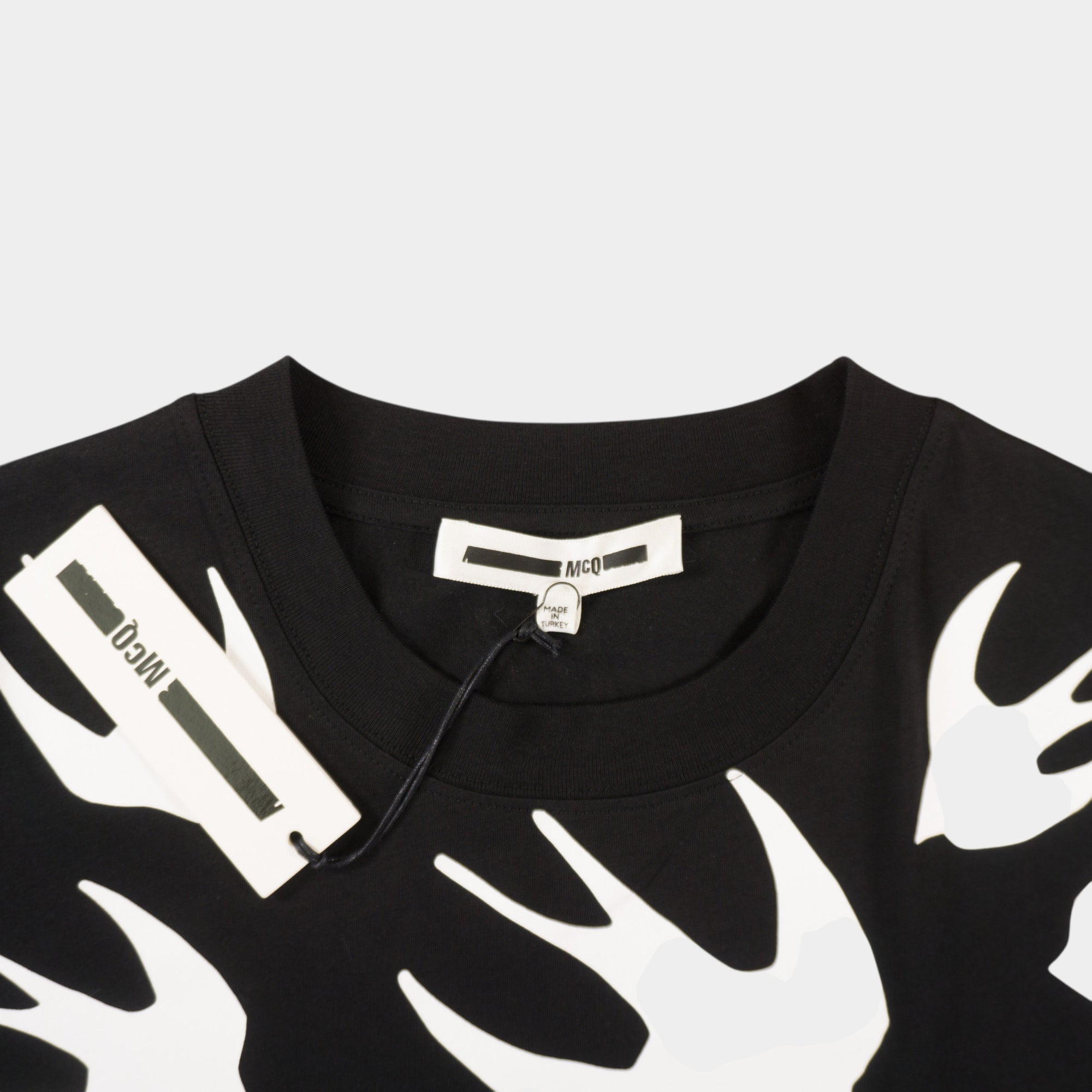 McQ Alexander McQueen Черна Тениска