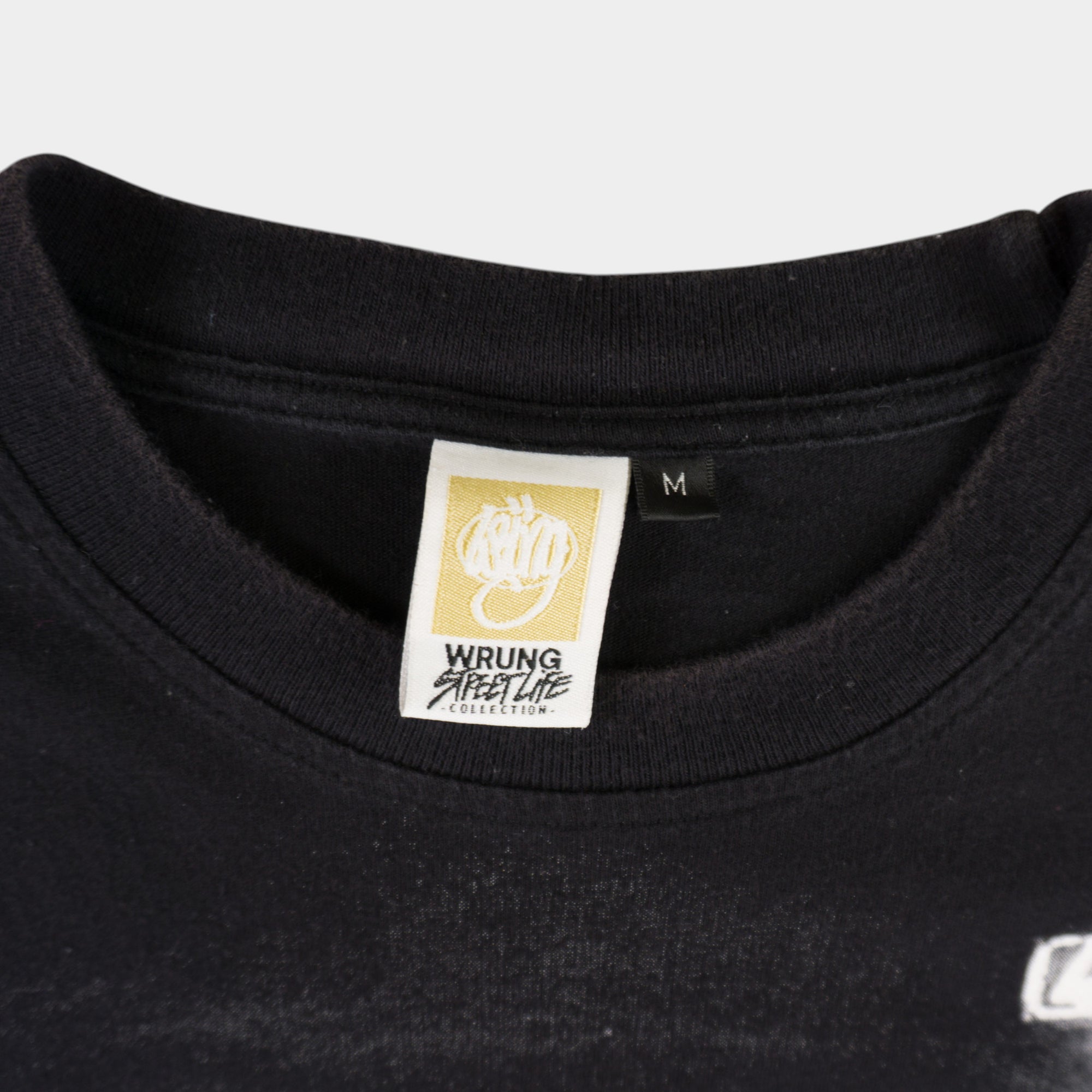 Wrung Винтидж 2000-те Черна Тениска с Графика