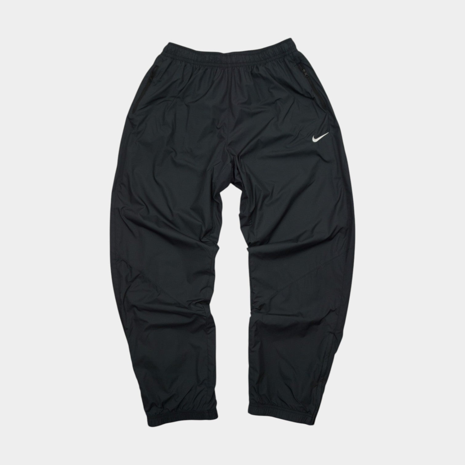 Nike Черен Анцуг с Бродирано Лого