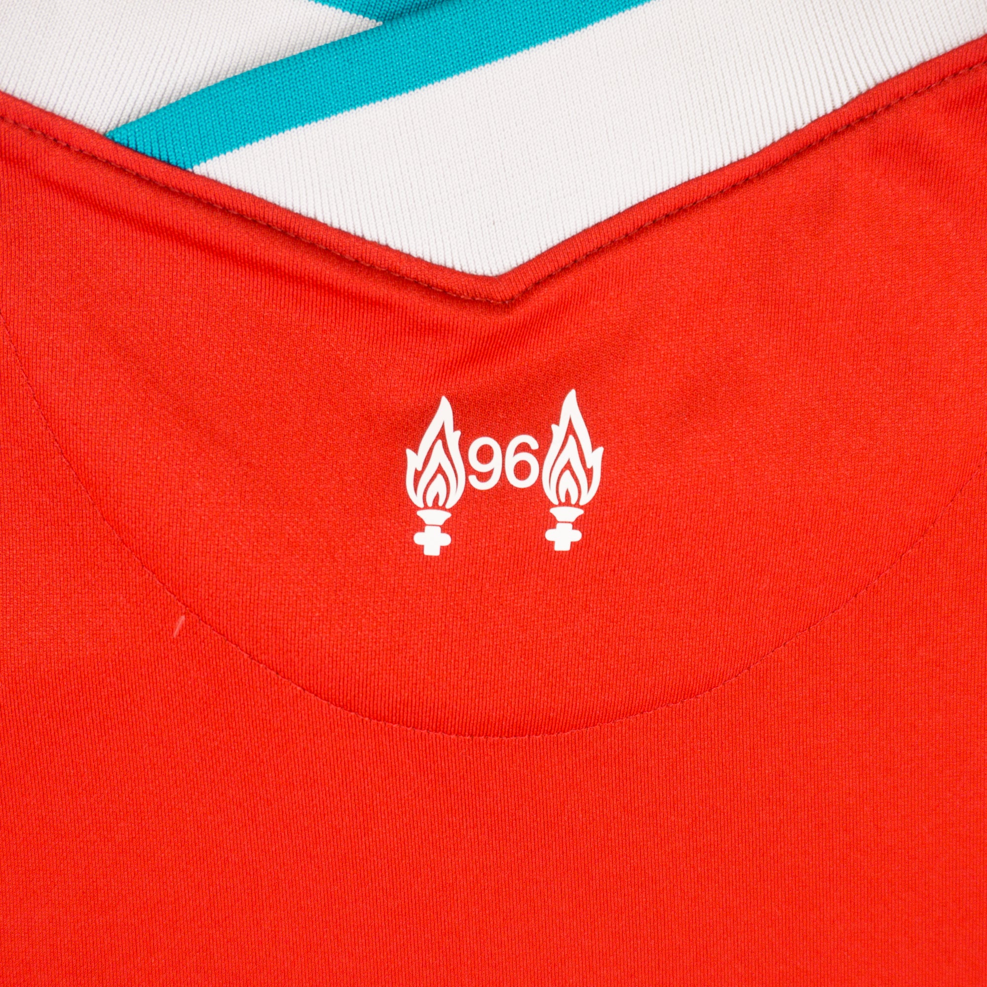 Nike Liverpool F.C. Червено Джърси
