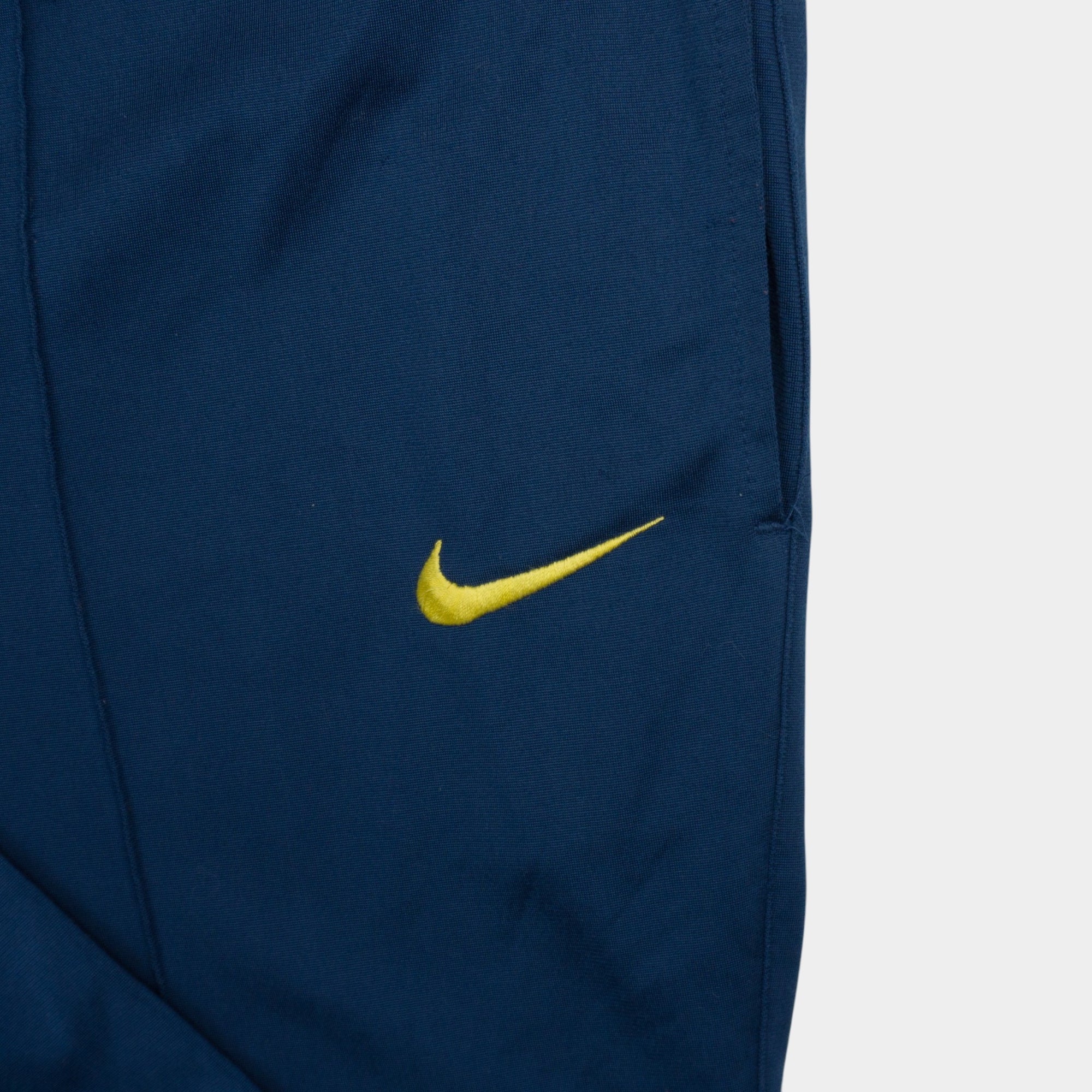 Nike Vintage Анцуг от 90те с Бродирано Лого