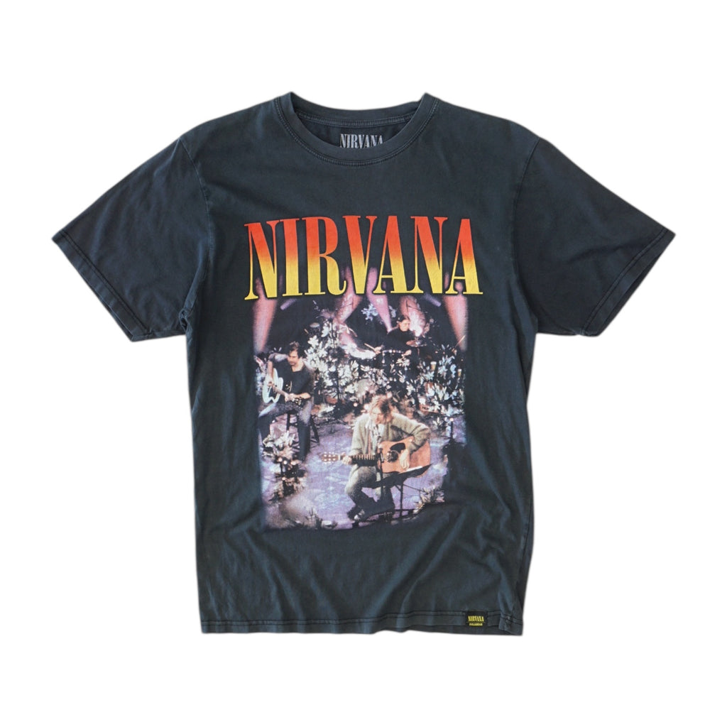 Pull & Bear X Nirvana Тениска