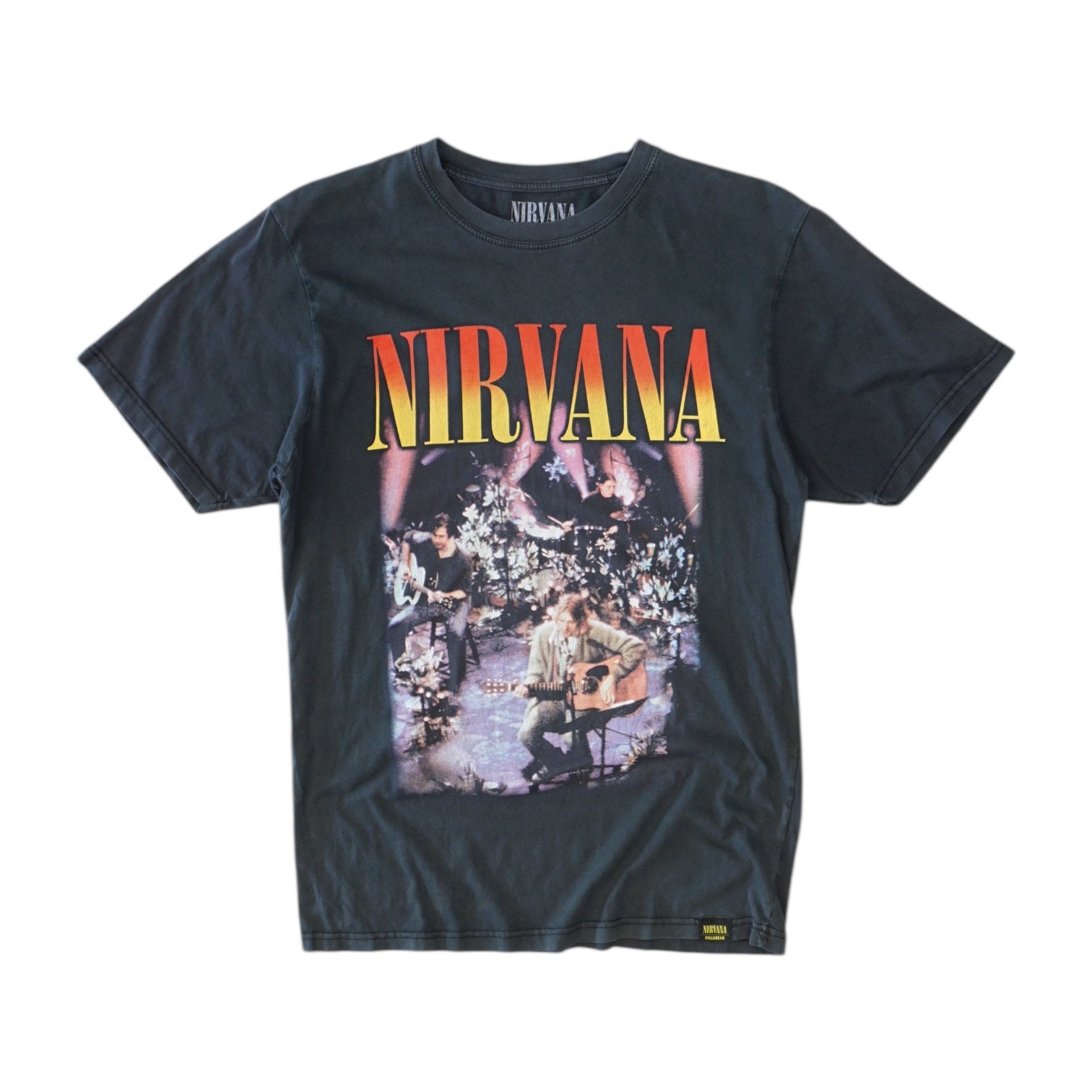 Pull & Bear X Nirvana Тениска