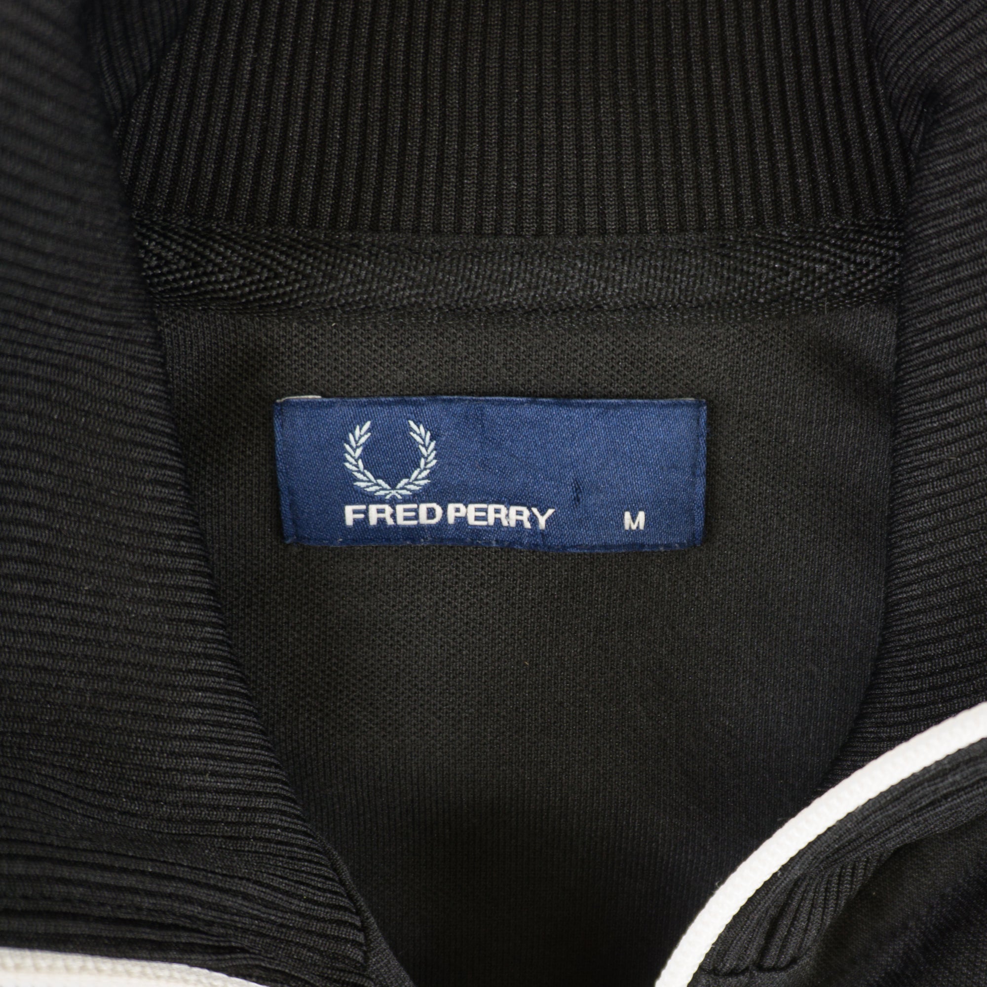 Fred Perry Черно Горнище
