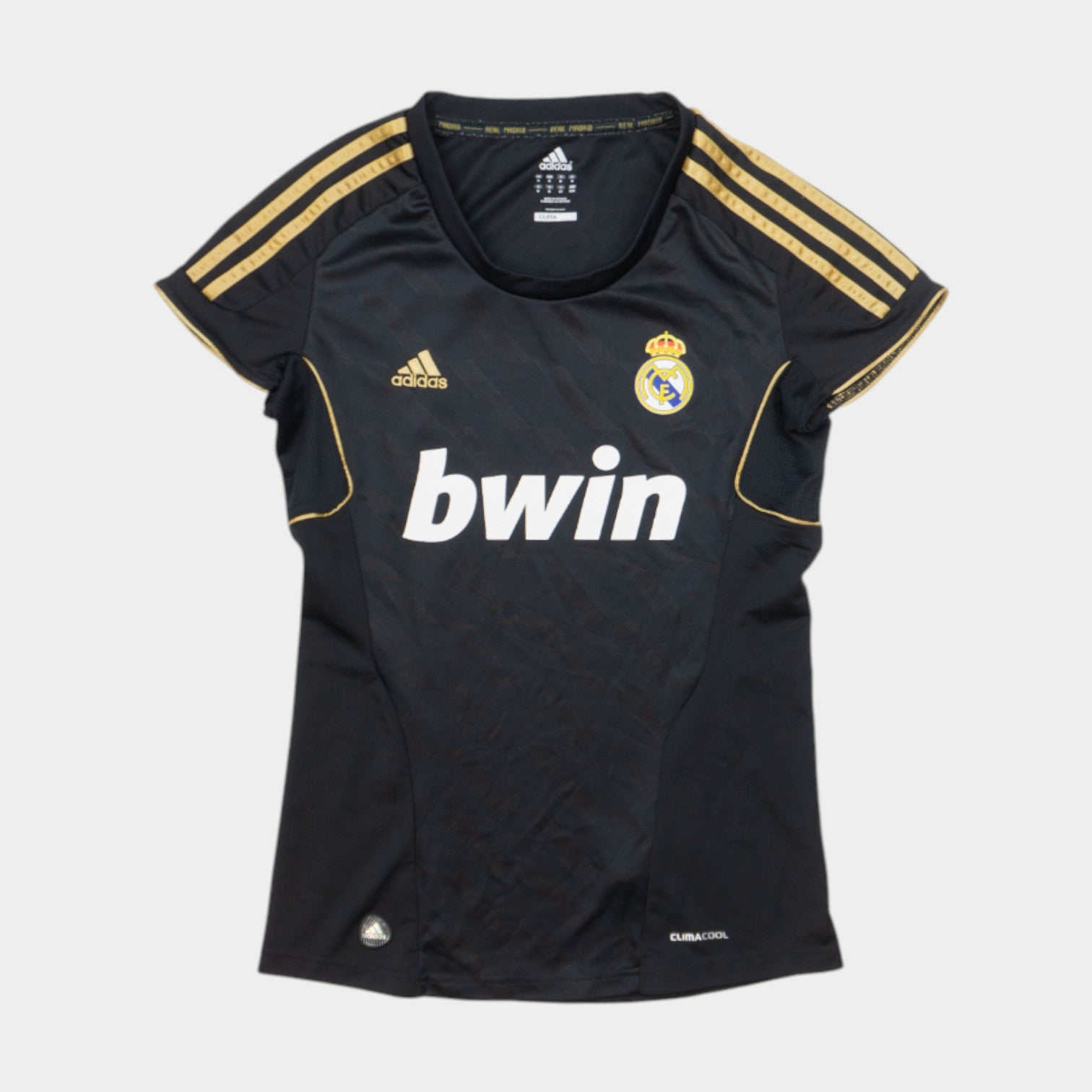 Adidas Real Madrid Джърси