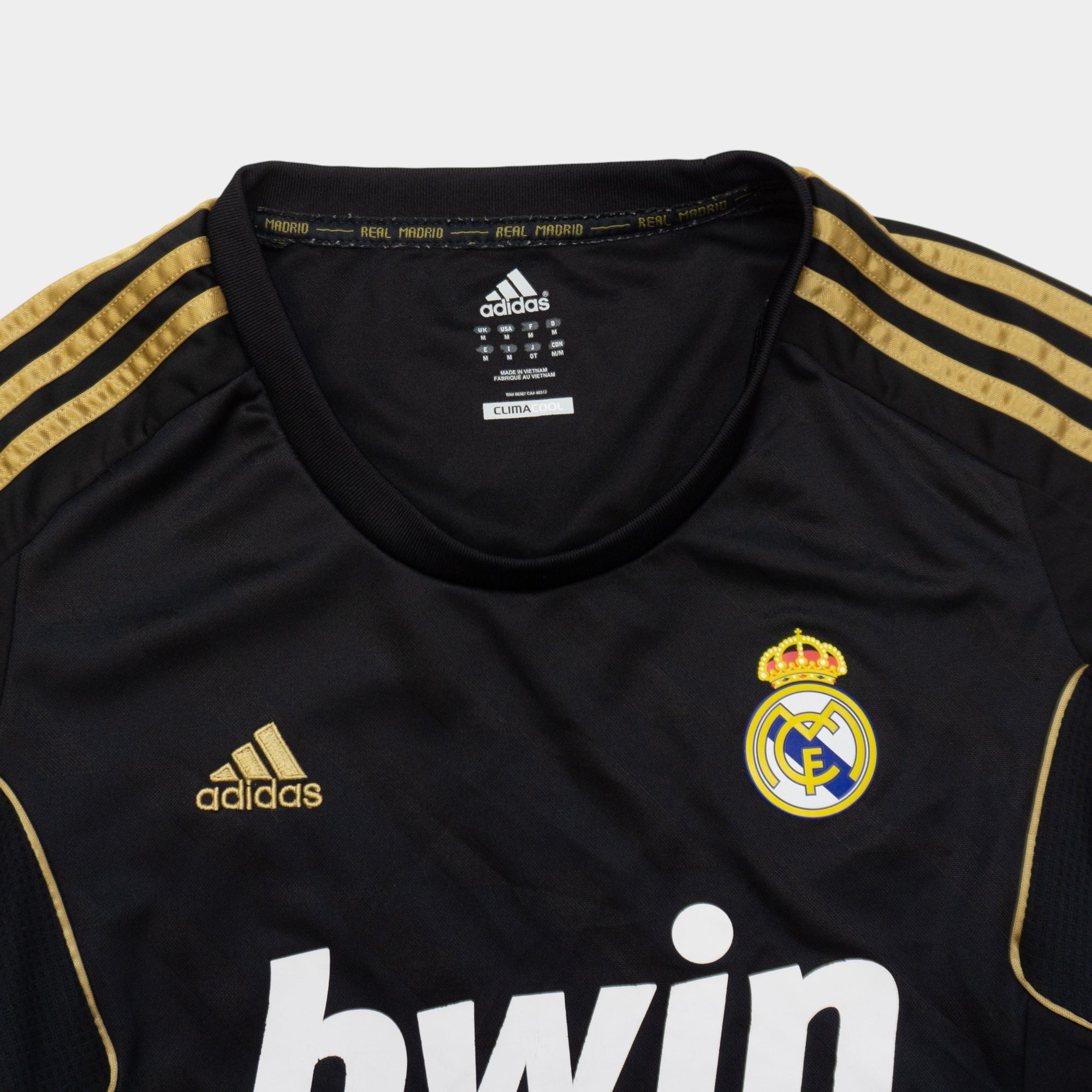 Adidas Real Madrid Джърси