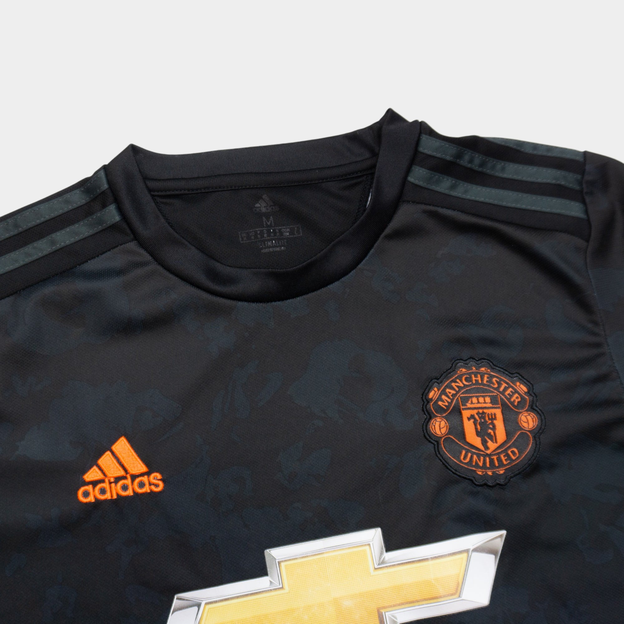 Adidas Manchester United Джърси