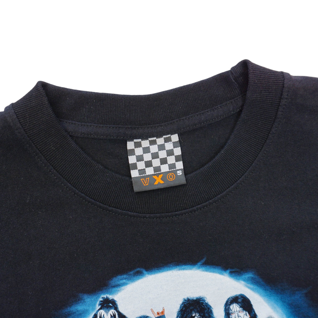 Kiss Tee