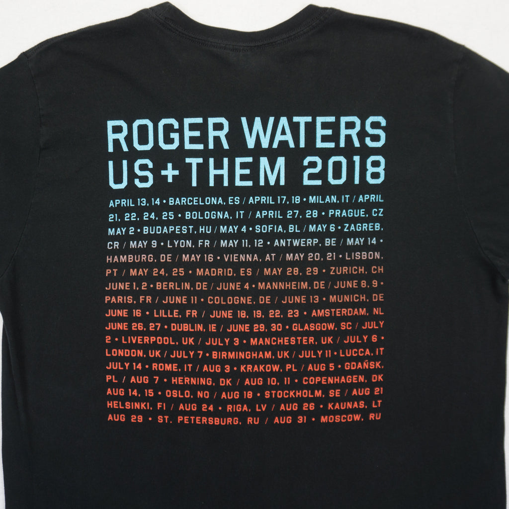 Gildan Roger Waters Us+Them 2018 Tour Черна Тениска с Графика