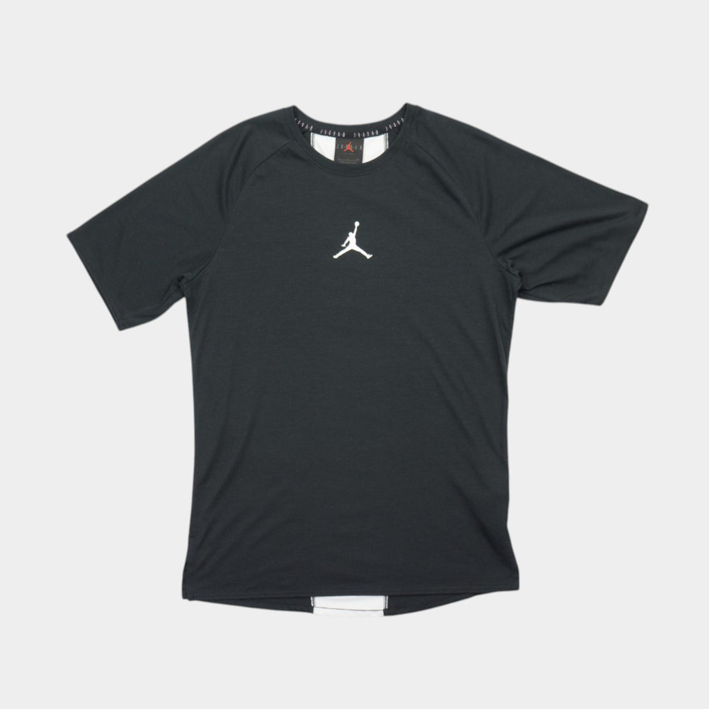 Jordan Черна Спортна Тениска с Централно Лого